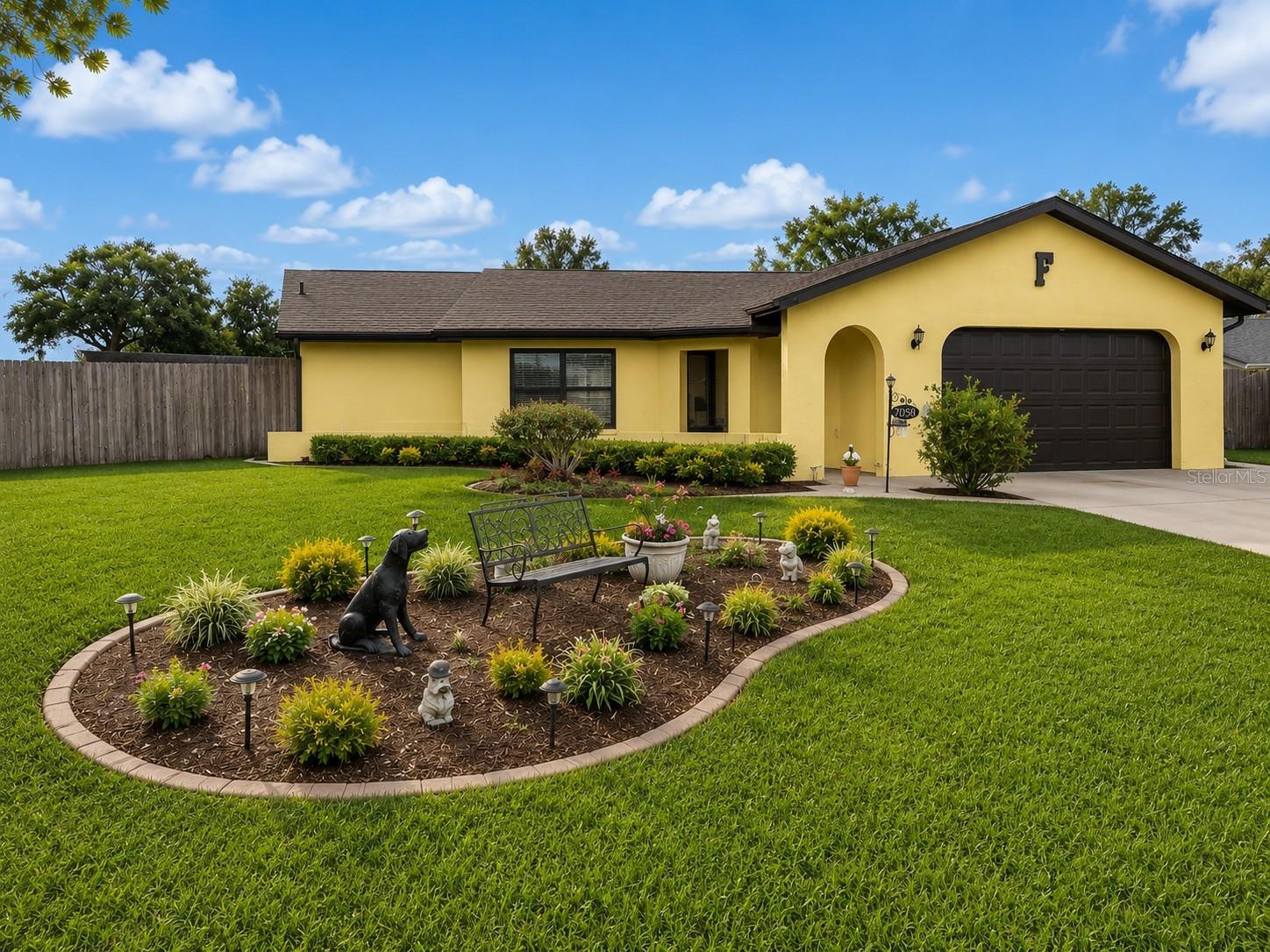 Single Family Residence in BROOKSVILLE, FL - Daniel Dourado