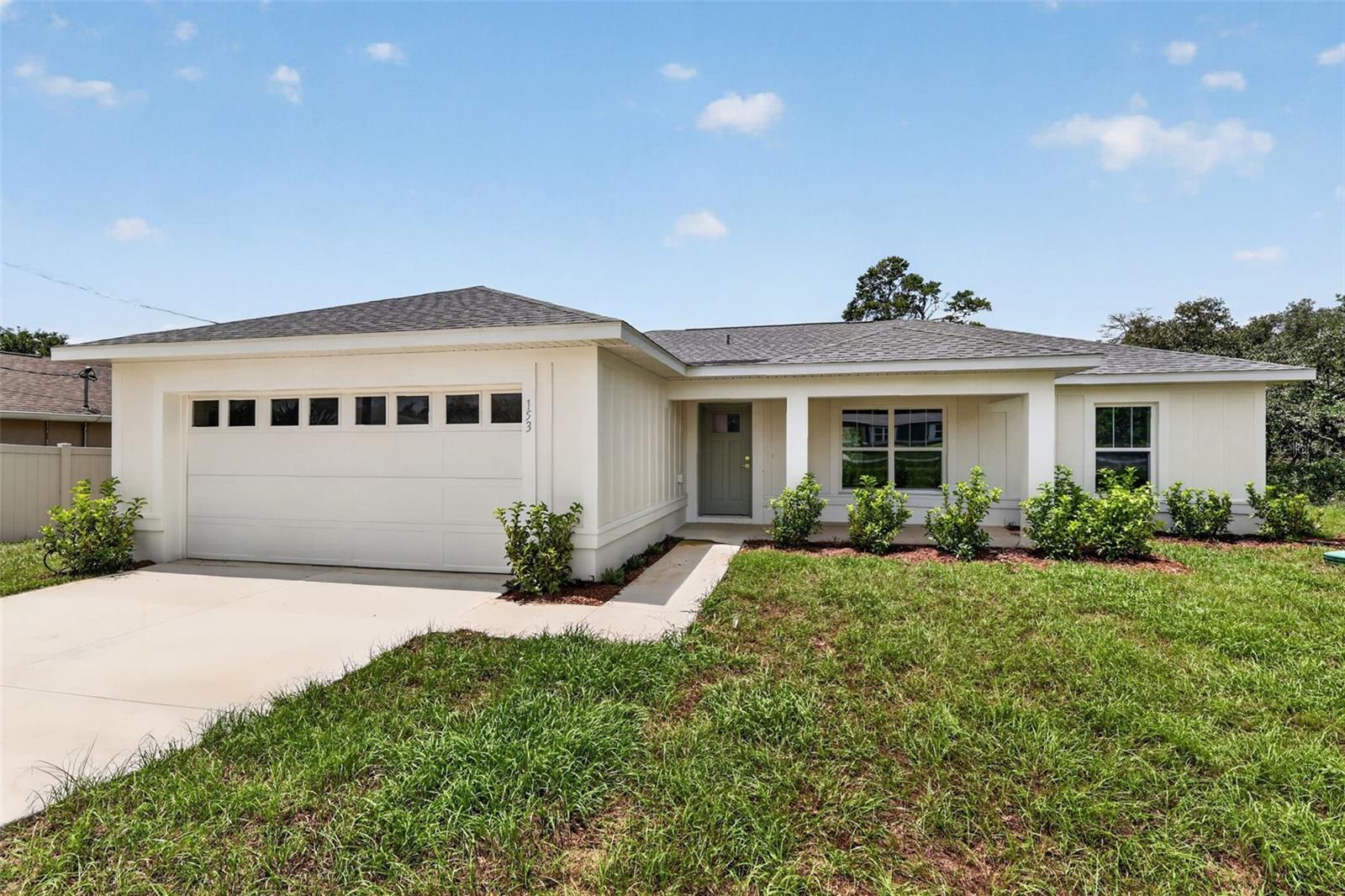 Single Family Residence in OCALA, FL - Daniel Dourado