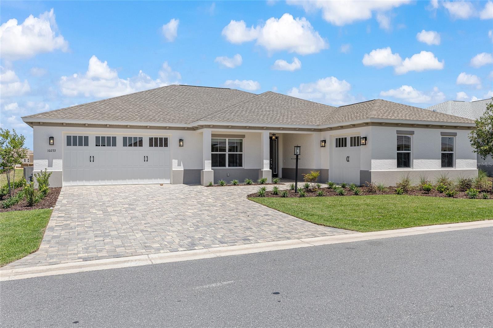 Single Family Residence in OCALA, FL - Daniel Dourado