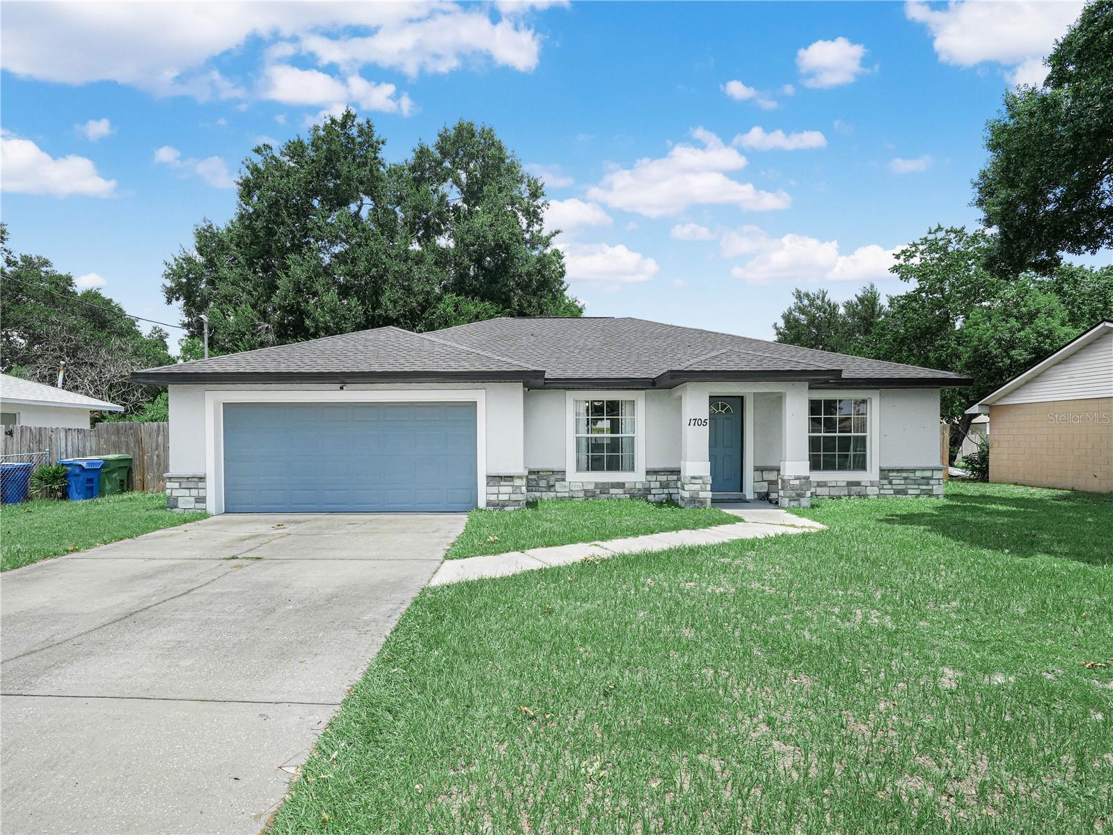 Single Family Residence em WINTER HAVEN, FL - Daniel Dourado