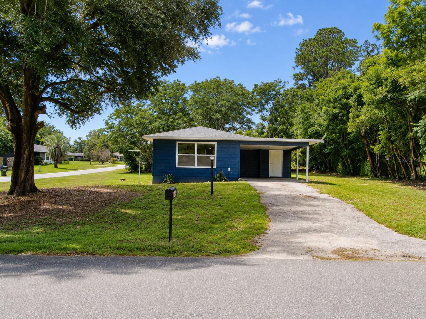 Single Family Residence in OCALA, FL - Daniel Dourado