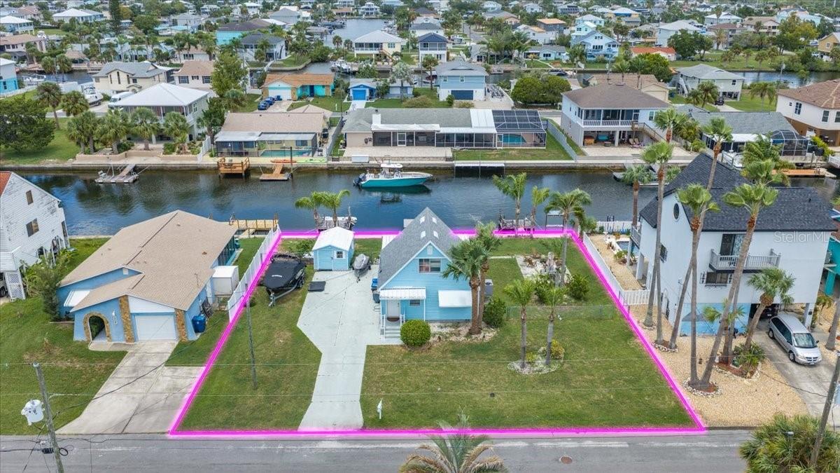 Single Family Residence em HERNANDO BEACH, FL - Daniel Dourado
