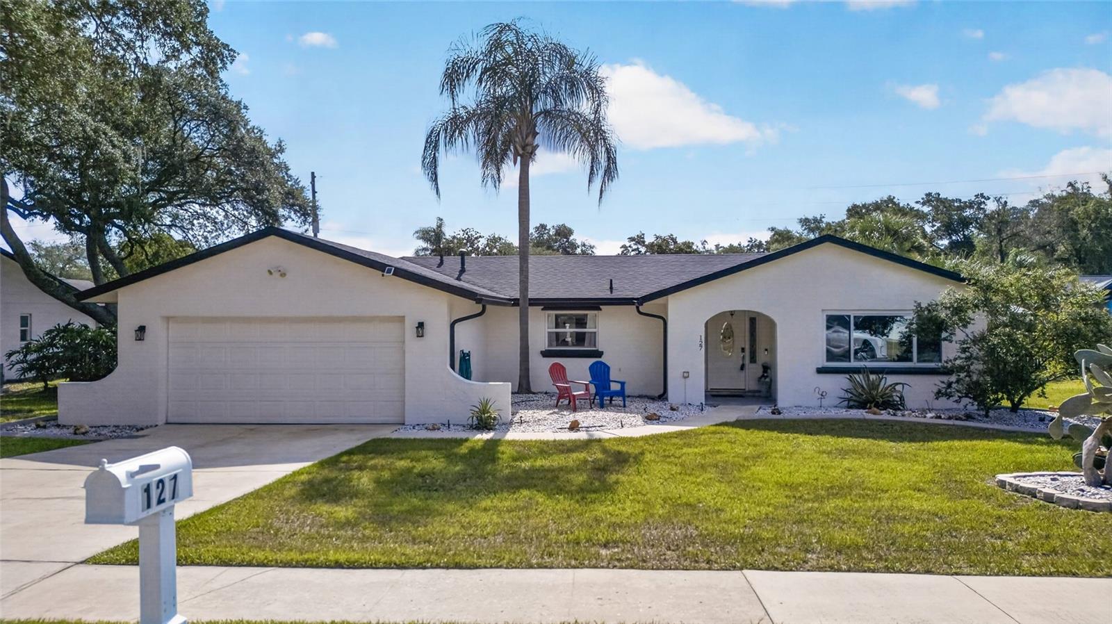 Single Family Residence in LONGWOOD, FL - Daniel Dourado