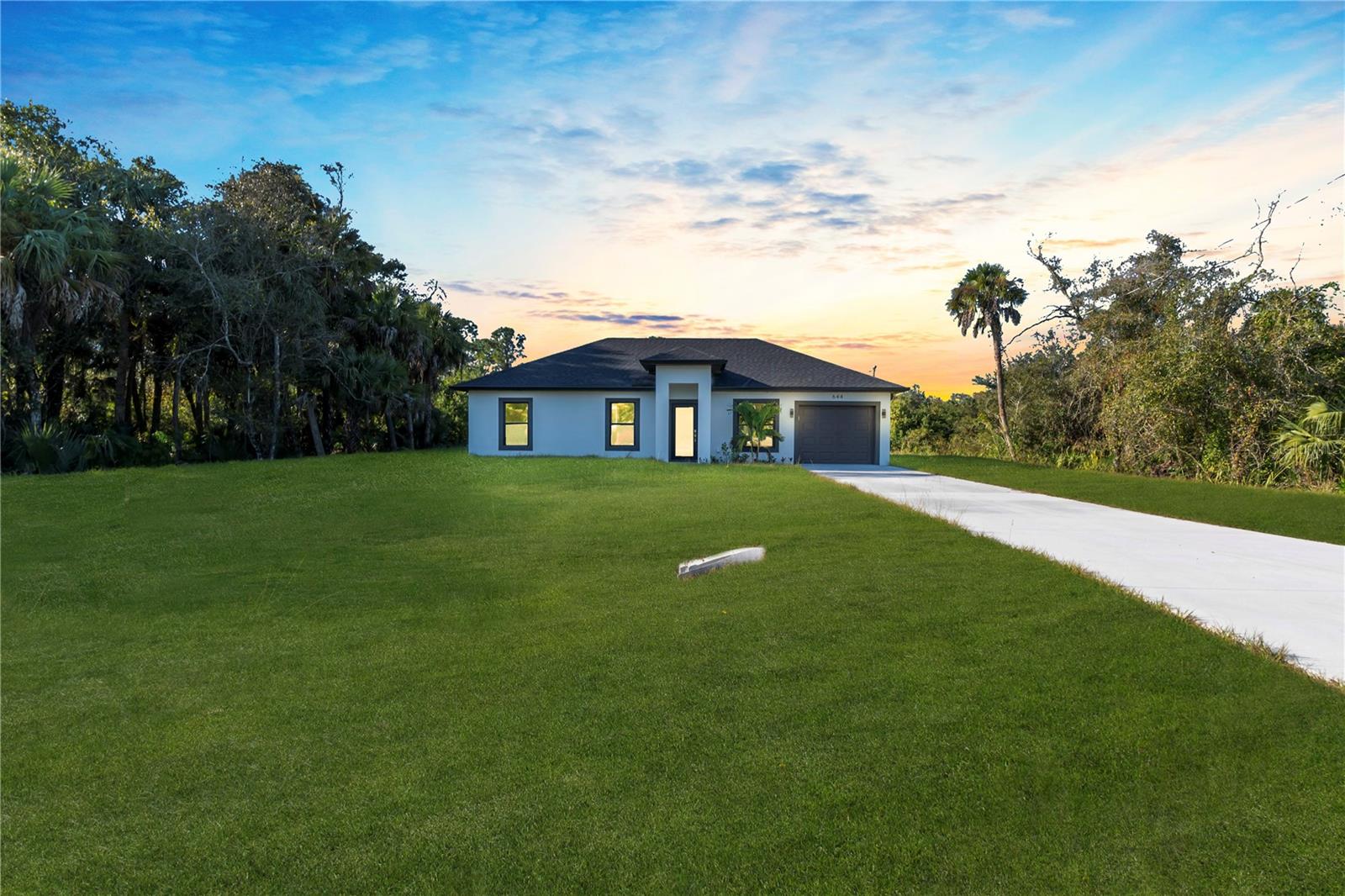 Single Family Residence em LEHIGH ACRES, FL - Daniel Dourado