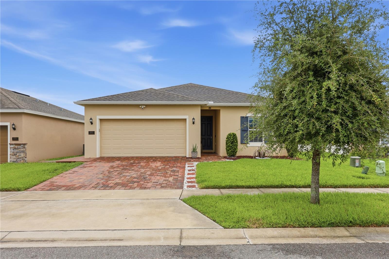 Single Family Residence in DAVENPORT, FL - Daniel Dourado