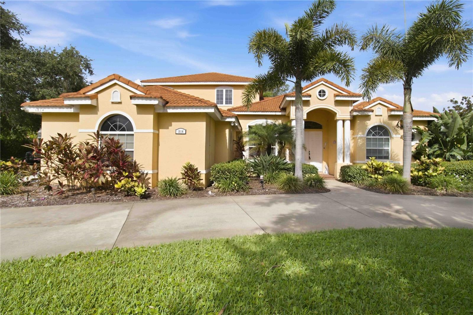 Single Family Residence em BRADENTON, FL - Daniel Dourado