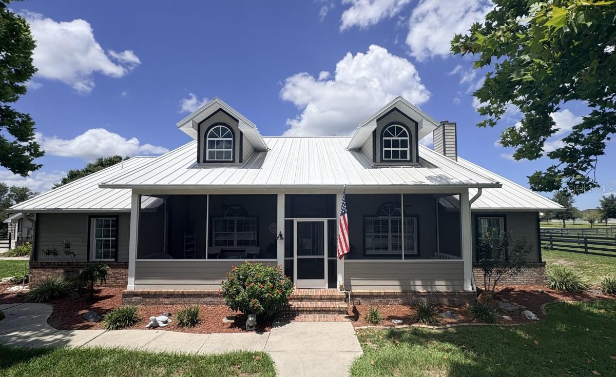 Single Family Residence em ST CLOUD, FL - Daniel Dourado
