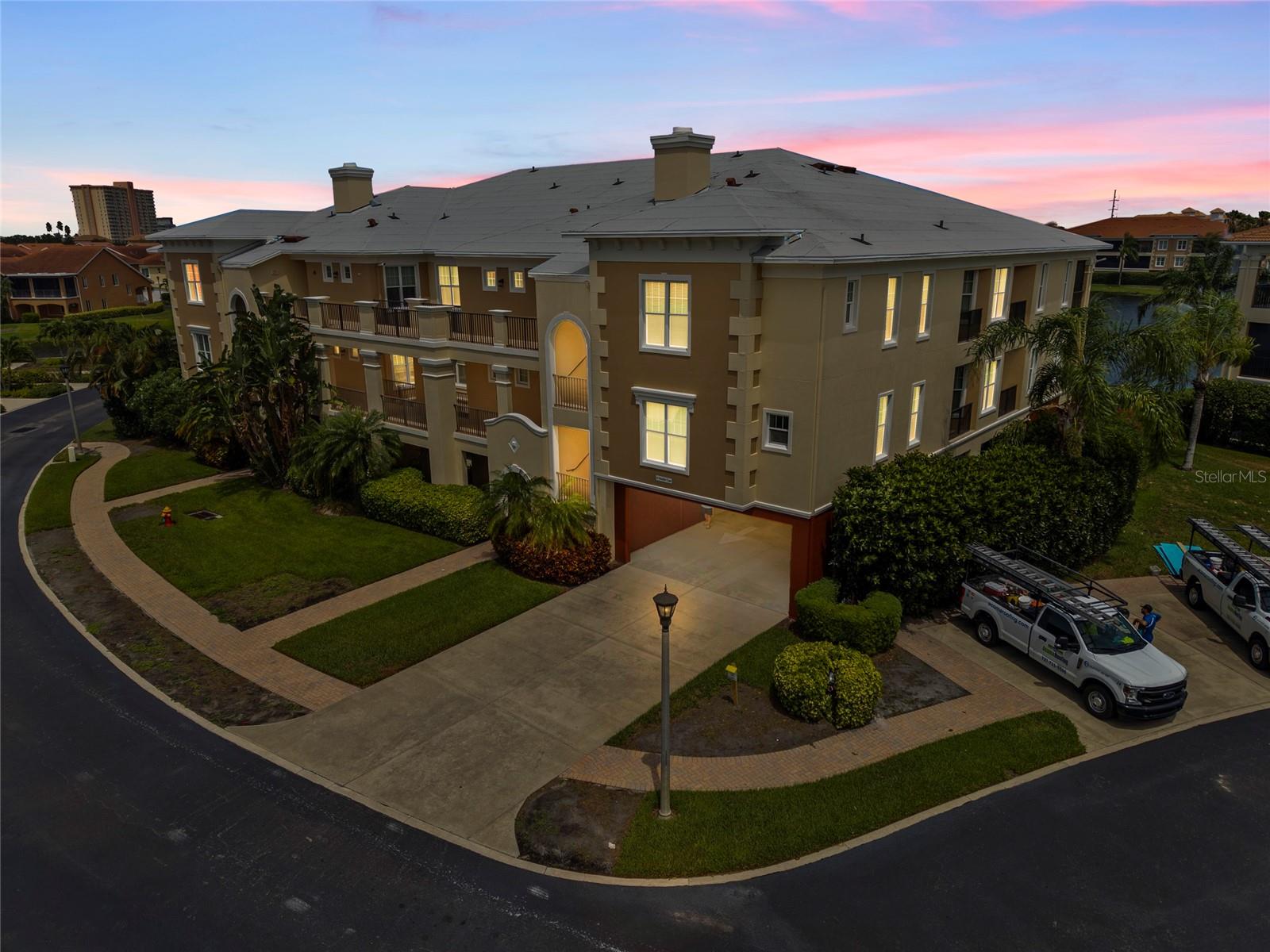 Condominium em ST PETERSBURG, FL - Daniel Dourado
