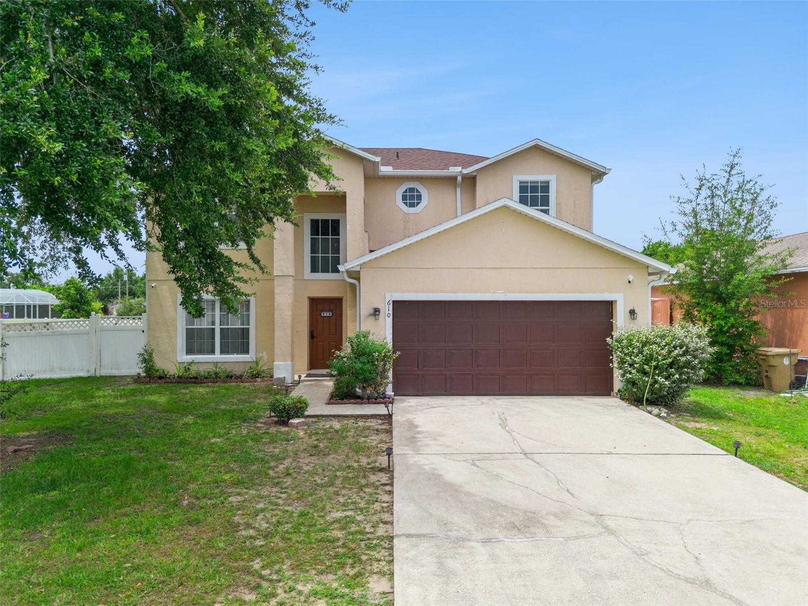 Single Family Residence em KISSIMMEE, FL - Daniel Dourado