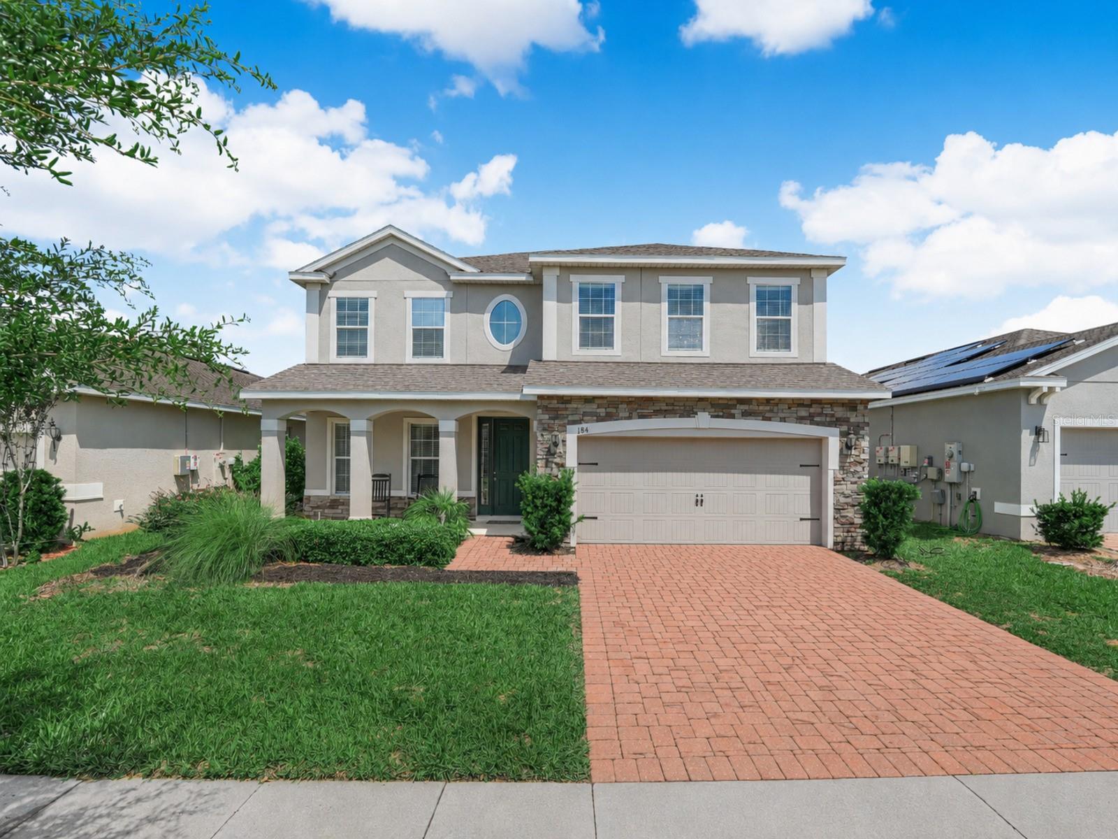 Single Family Residence in DAVENPORT, FL - Daniel Dourado