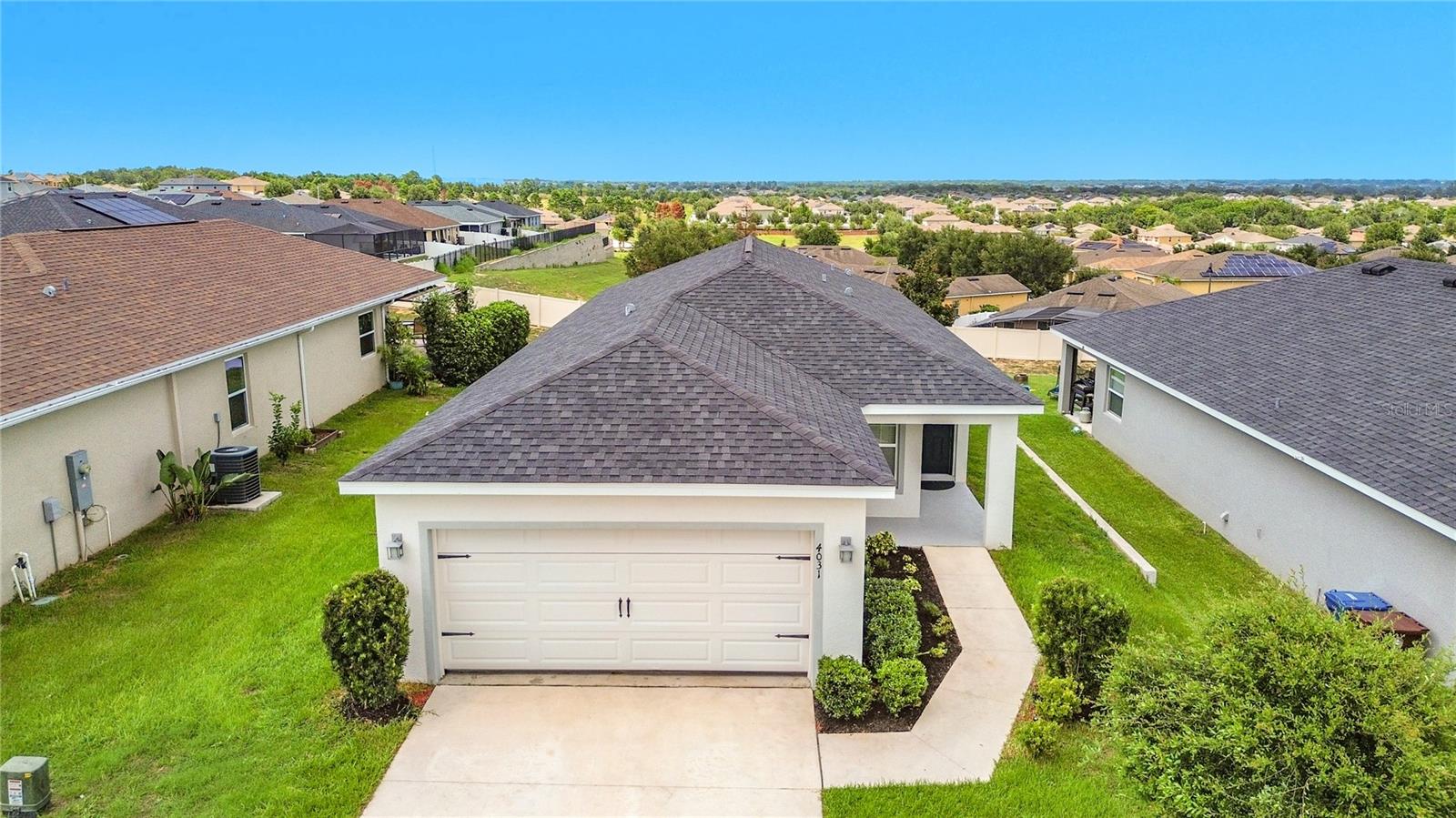Single Family Residence in HAINES CITY, FL - Daniel Dourado