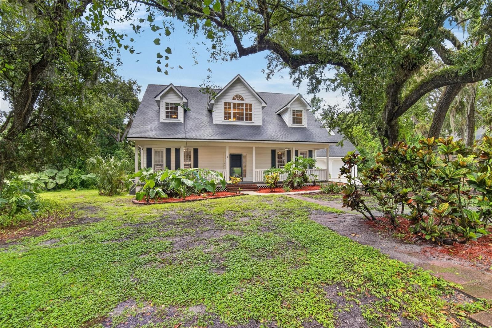 Single Family Residence em BRANDON, FL - Daniel Dourado
