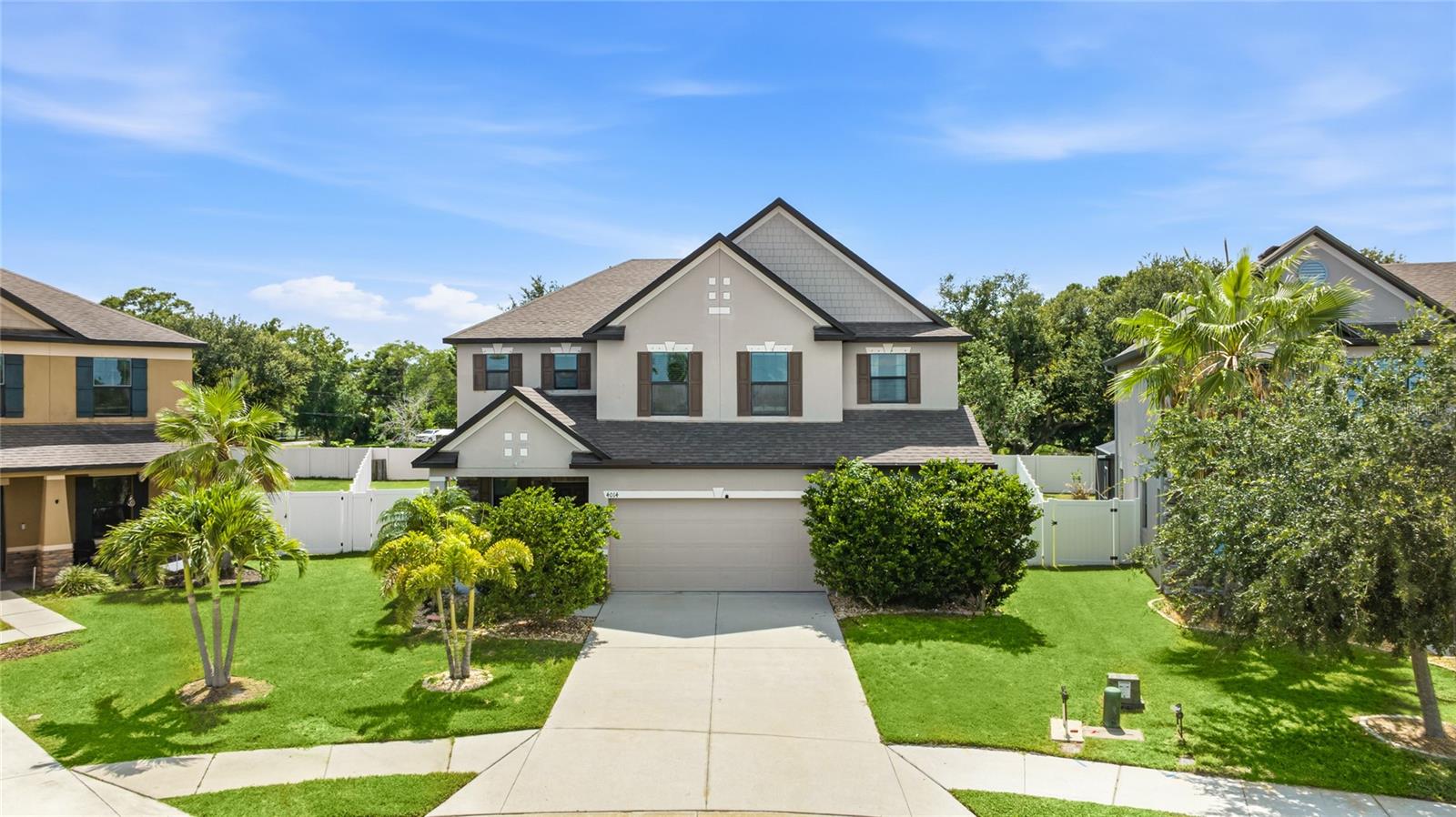 Single Family Residence in PALMETTO, FL - Daniel Dourado
