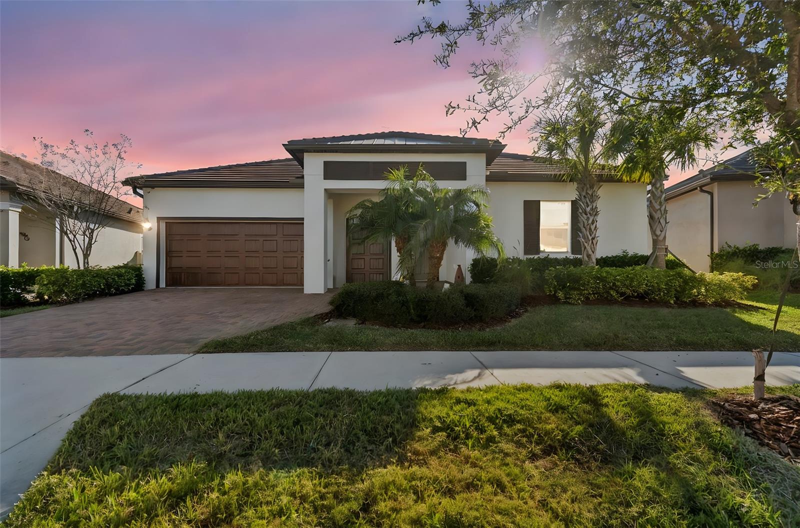 Single Family Residence in SAN ANTONIO, FL - Daniel Dourado