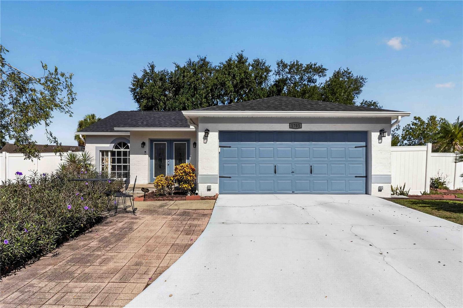 Single Family Residence em BRANDON, FL - Daniel Dourado
