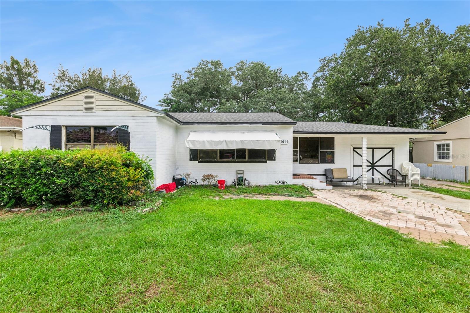 Single Family Residence in ORLANDO, FL - Daniel Dourado