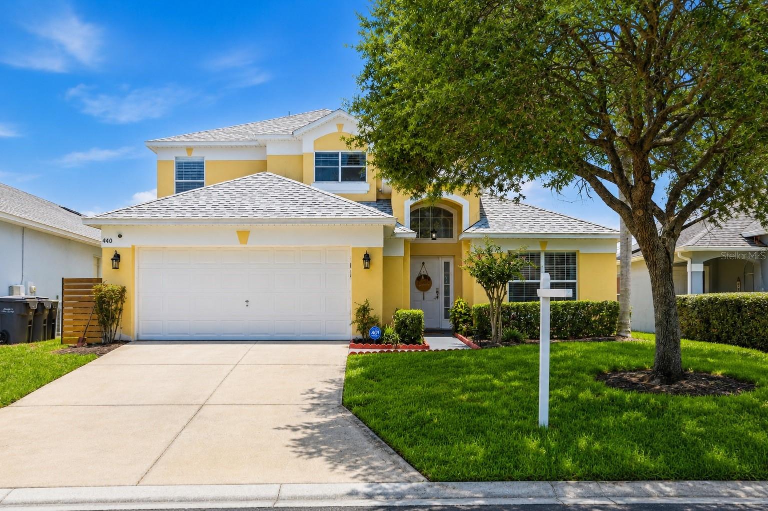 Single Family Residence in DAVENPORT, FL - Daniel Dourado