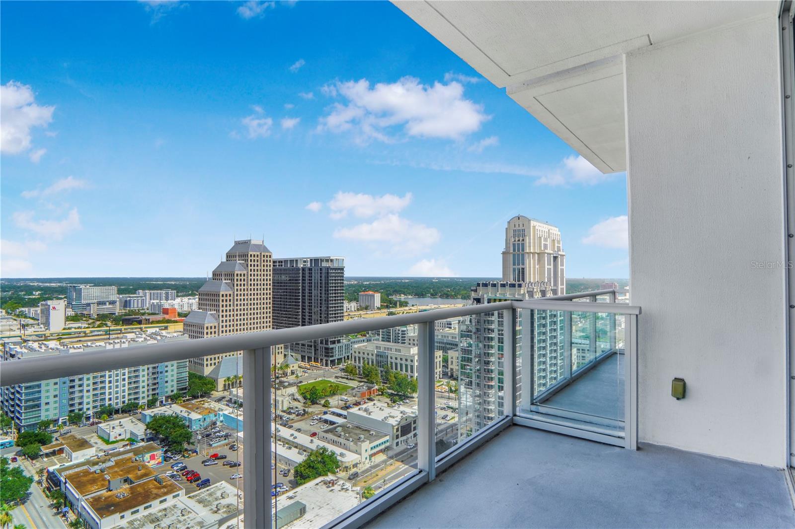 Condominium in ORLANDO, FL - Daniel Dourado