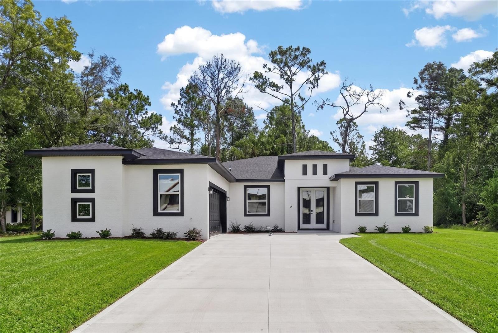 Single Family Residence in HOMOSASSA, FL - Daniel Dourado