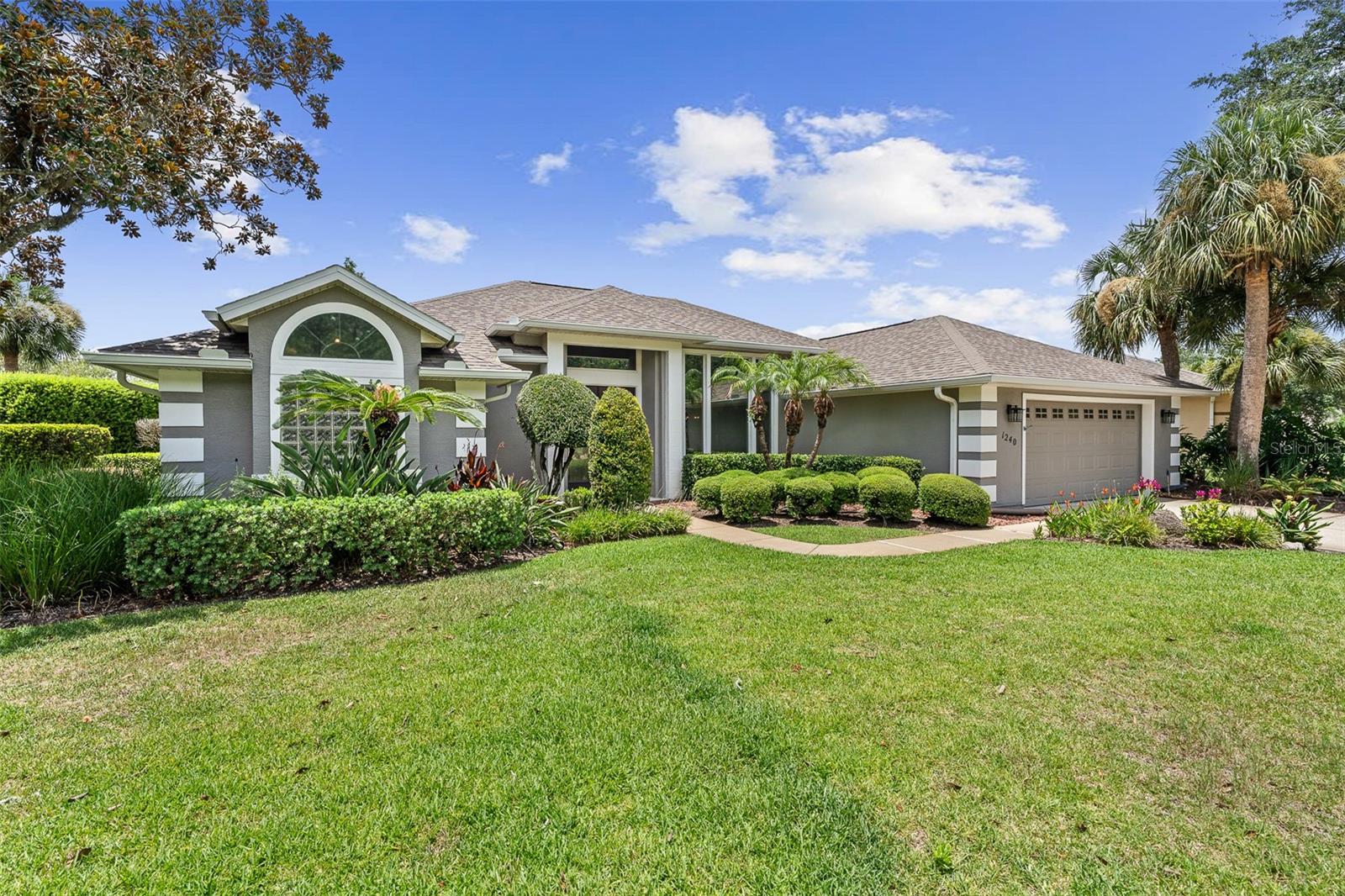 Single Family Residence em ORMOND BEACH, FL - Daniel Dourado