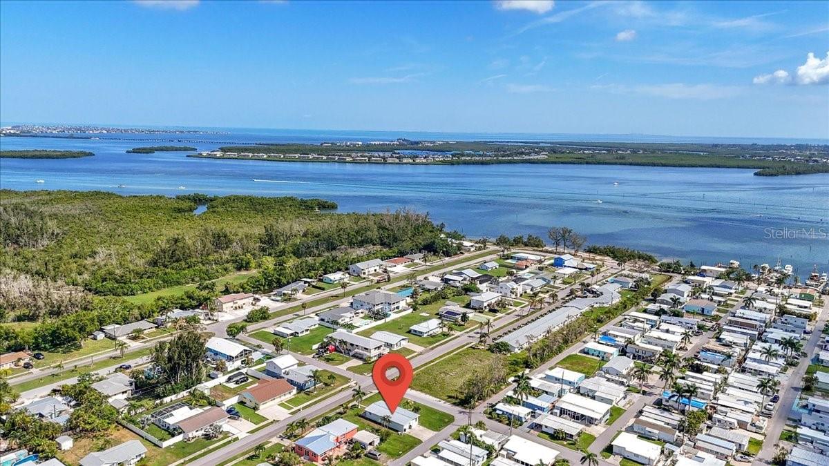 Single Family Residence em BRADENTON, FL - Daniel Dourado