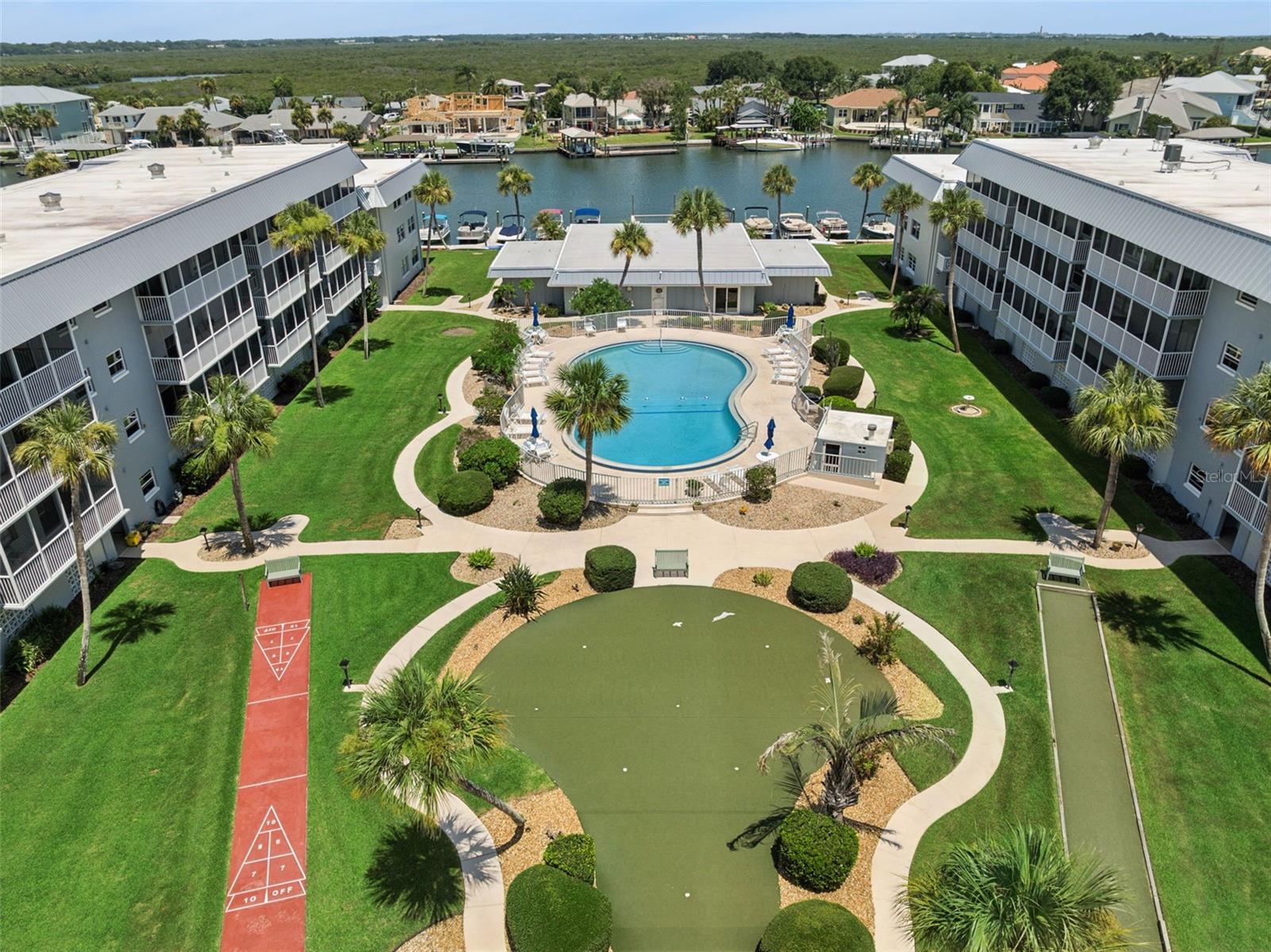 Condominium in NEW SMYRNA BEACH, FL - Daniel Dourado