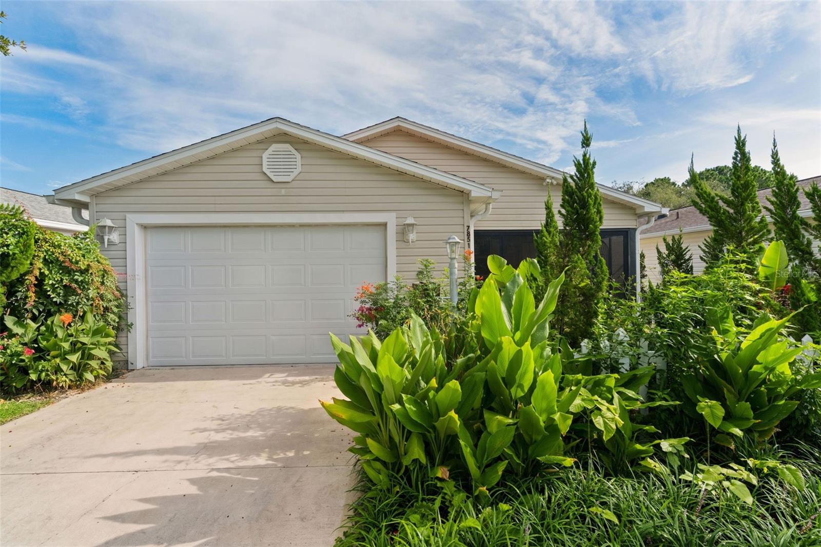 Villa in THE VILLAGES, FL - Daniel Dourado