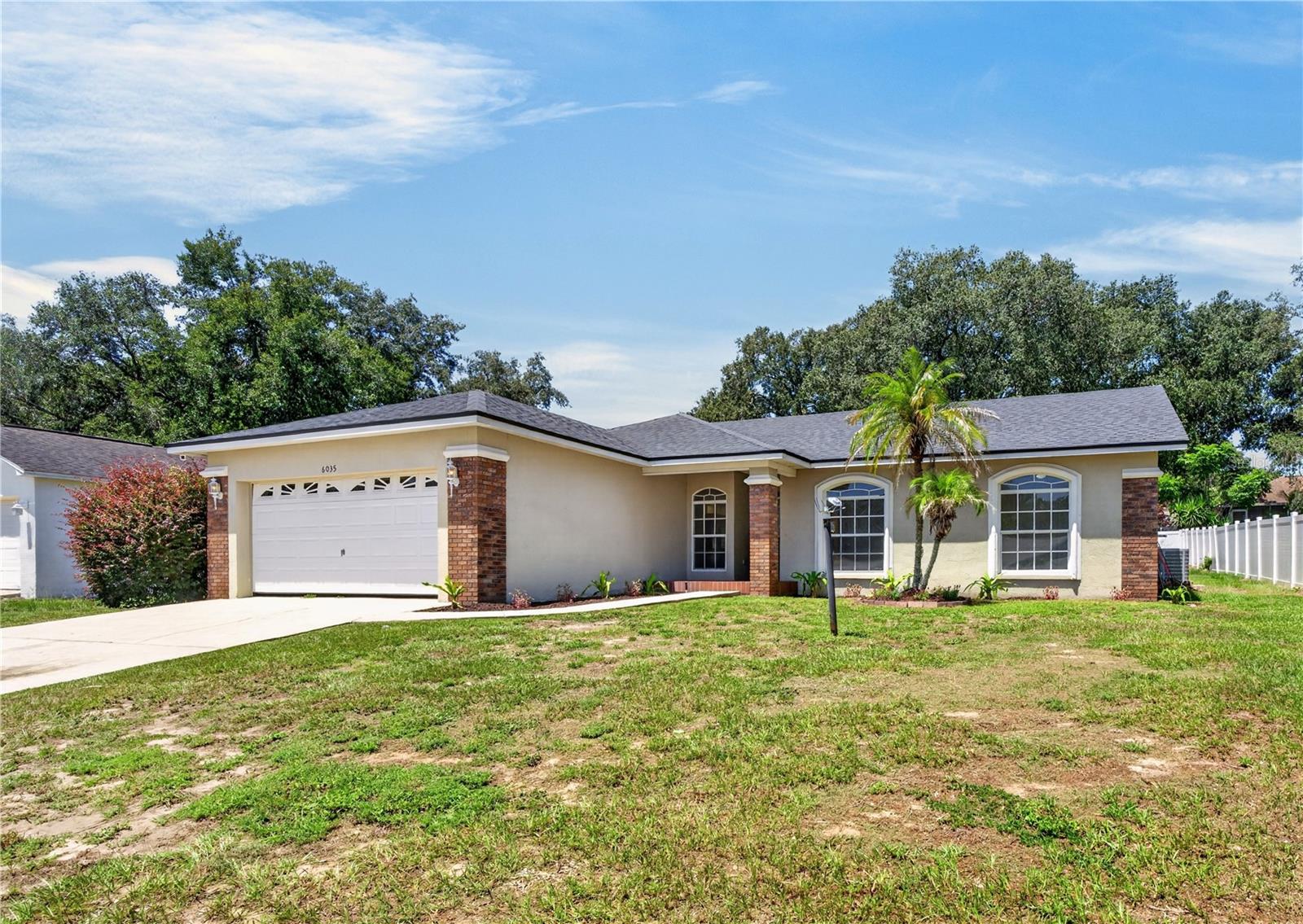 Single Family Residence in LAKELAND, FL - Daniel Dourado