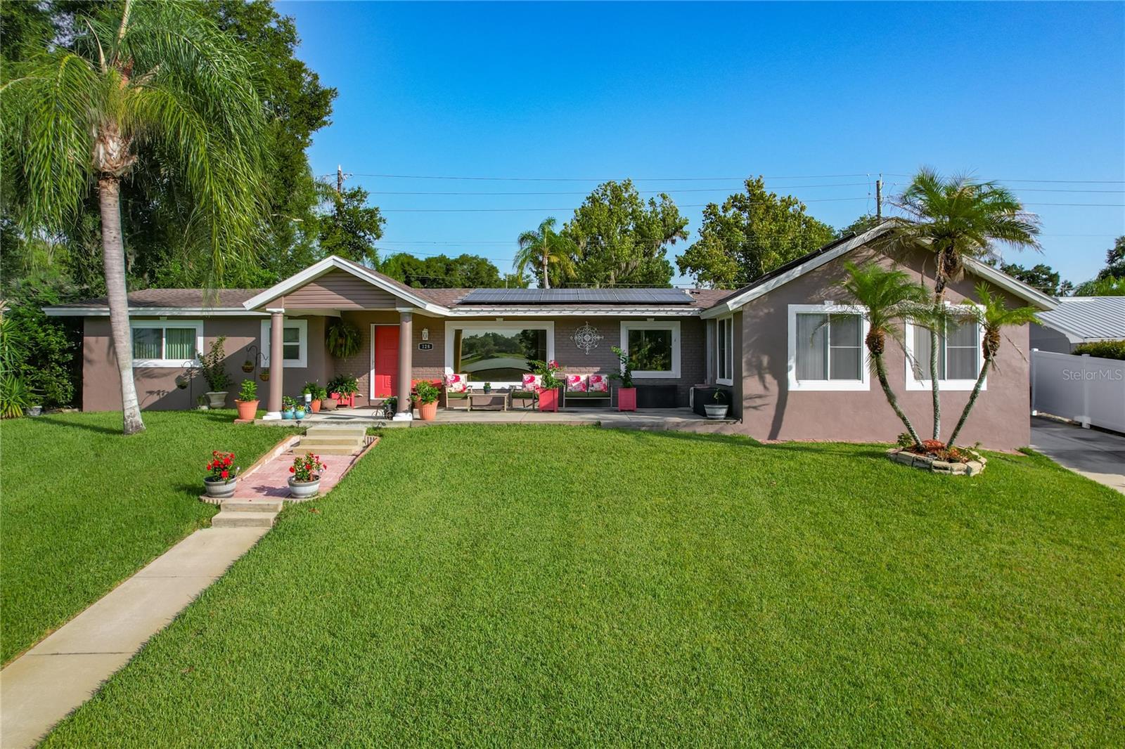 Single Family Residence em WINTER HAVEN, FL - Daniel Dourado