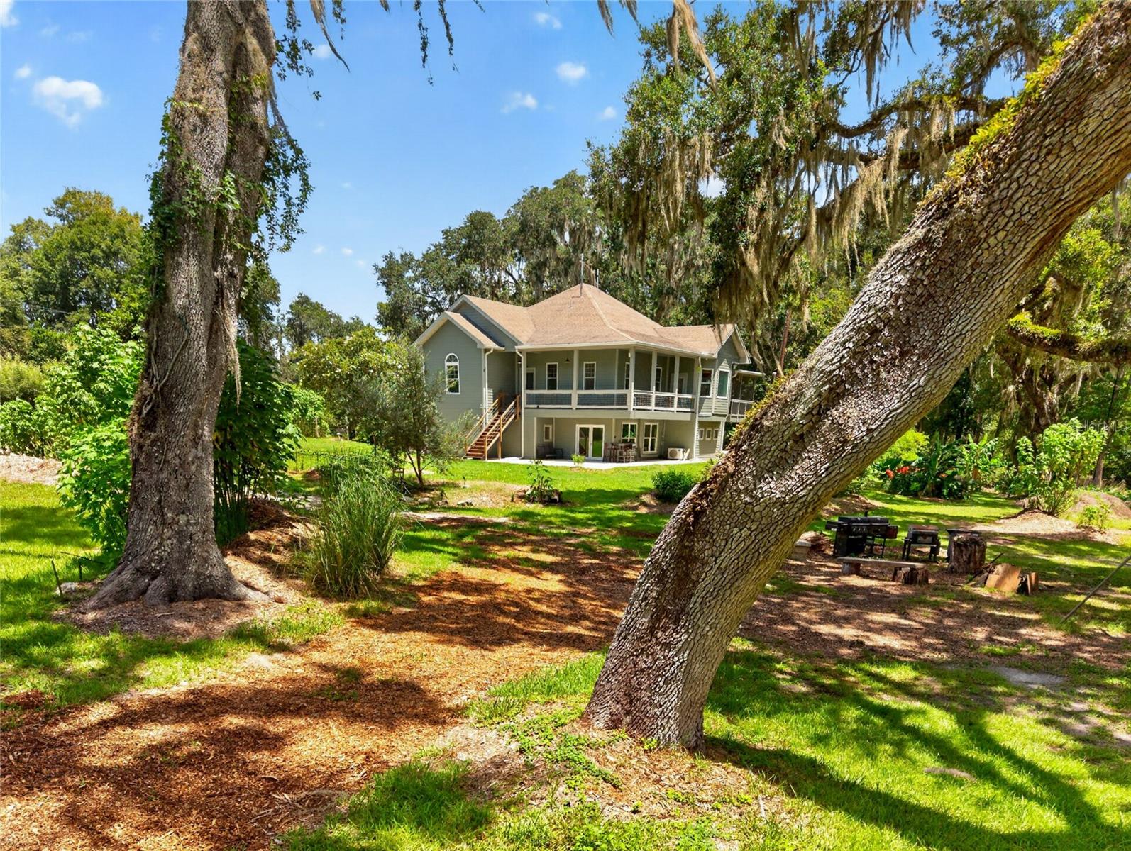 Single Family Residence in BROOKSVILLE, FL - Daniel Dourado