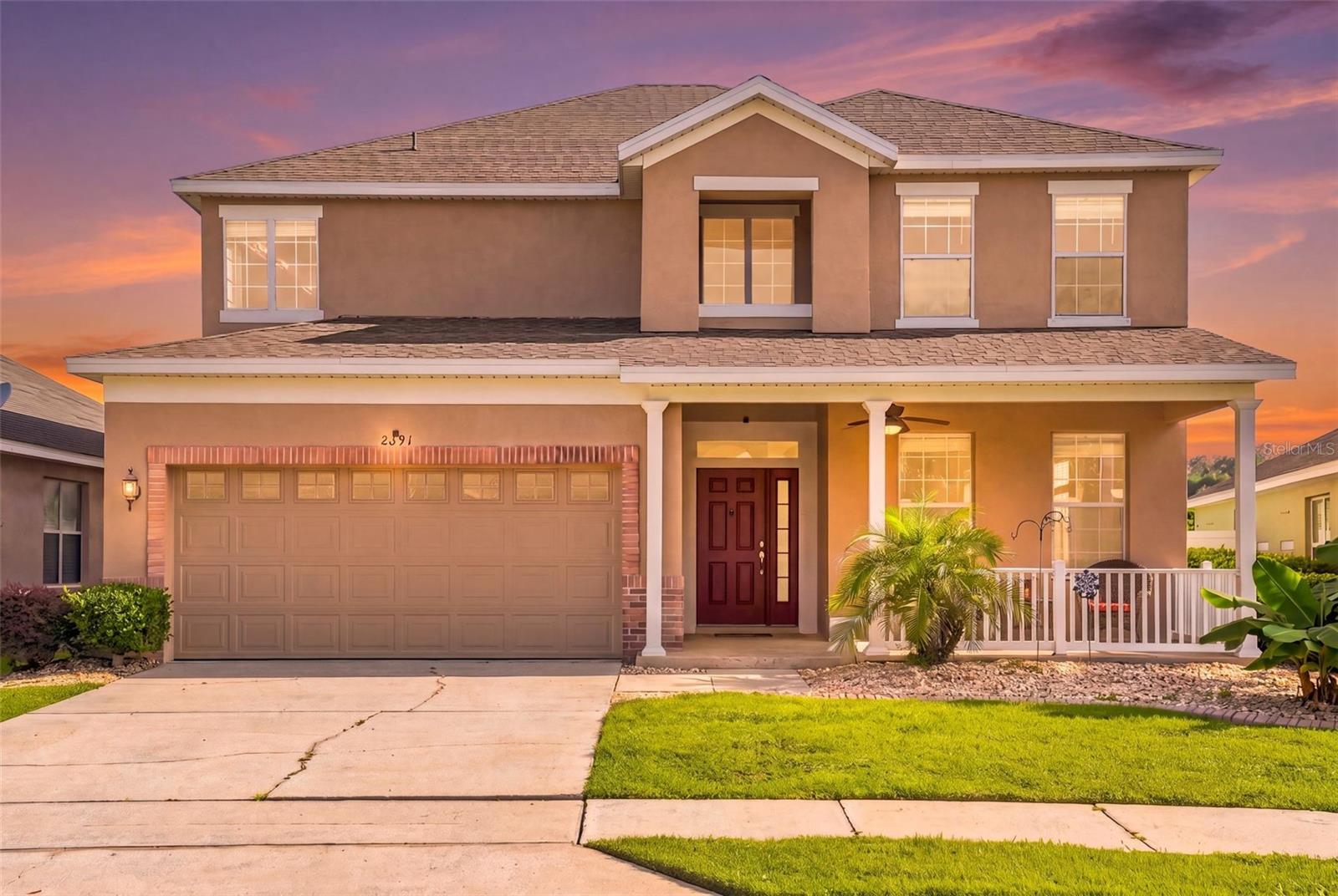 Single Family Residence in MOUNT DORA, FL - Daniel Dourado