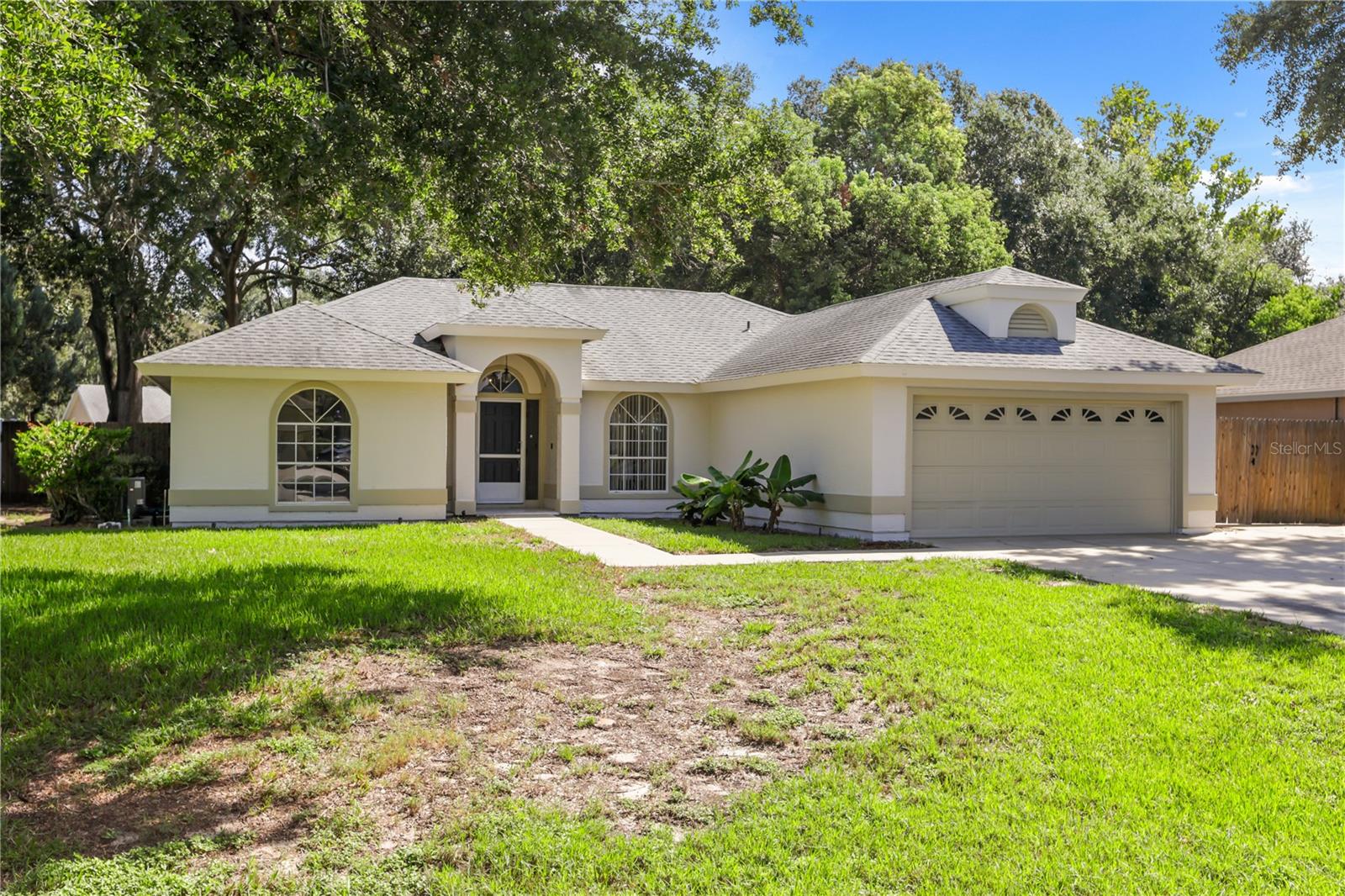 Single Family Residence em EUSTIS, FL - Daniel Dourado