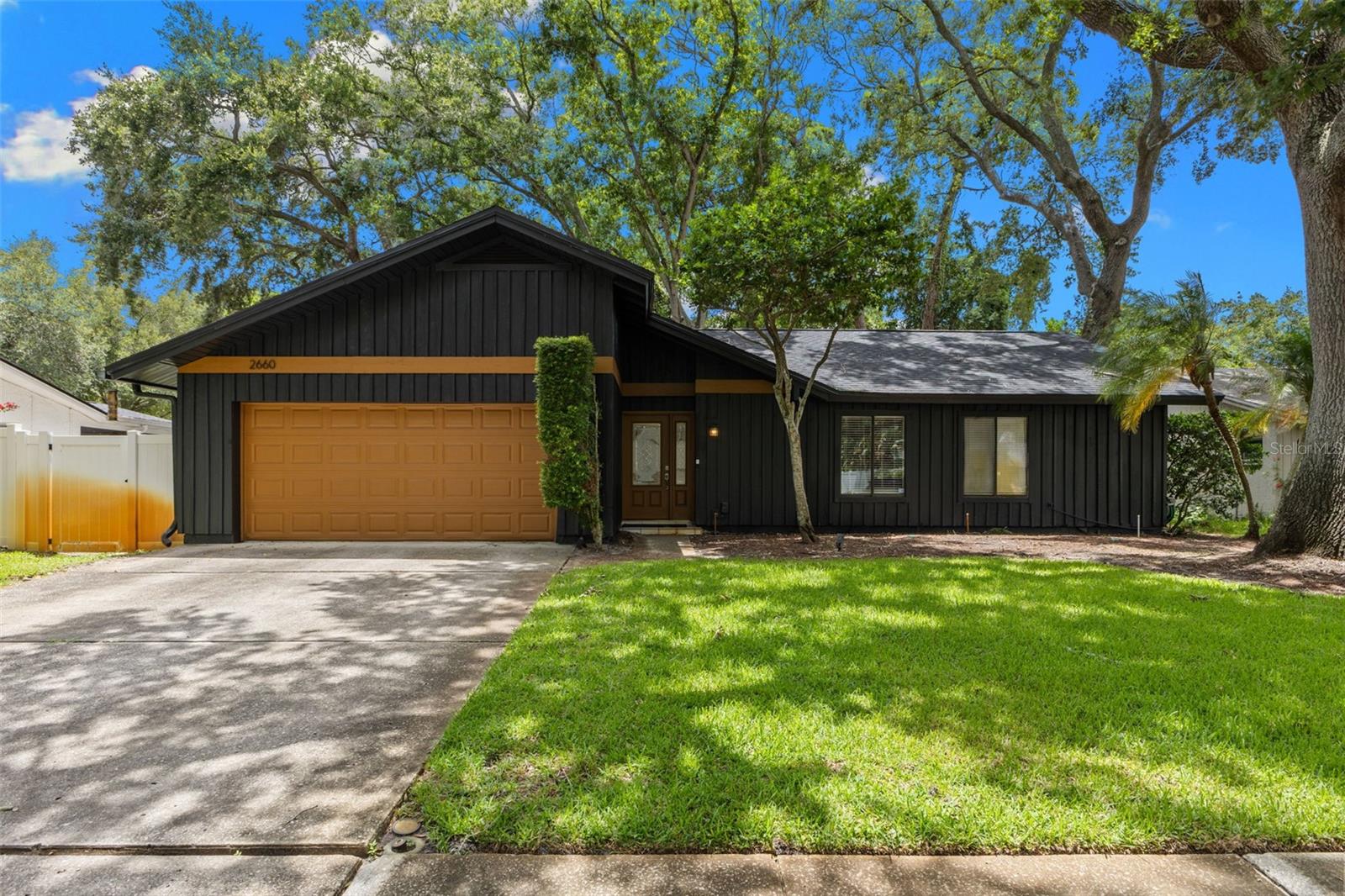 Single Family Residence in CLEARWATER, FL - Daniel Dourado
