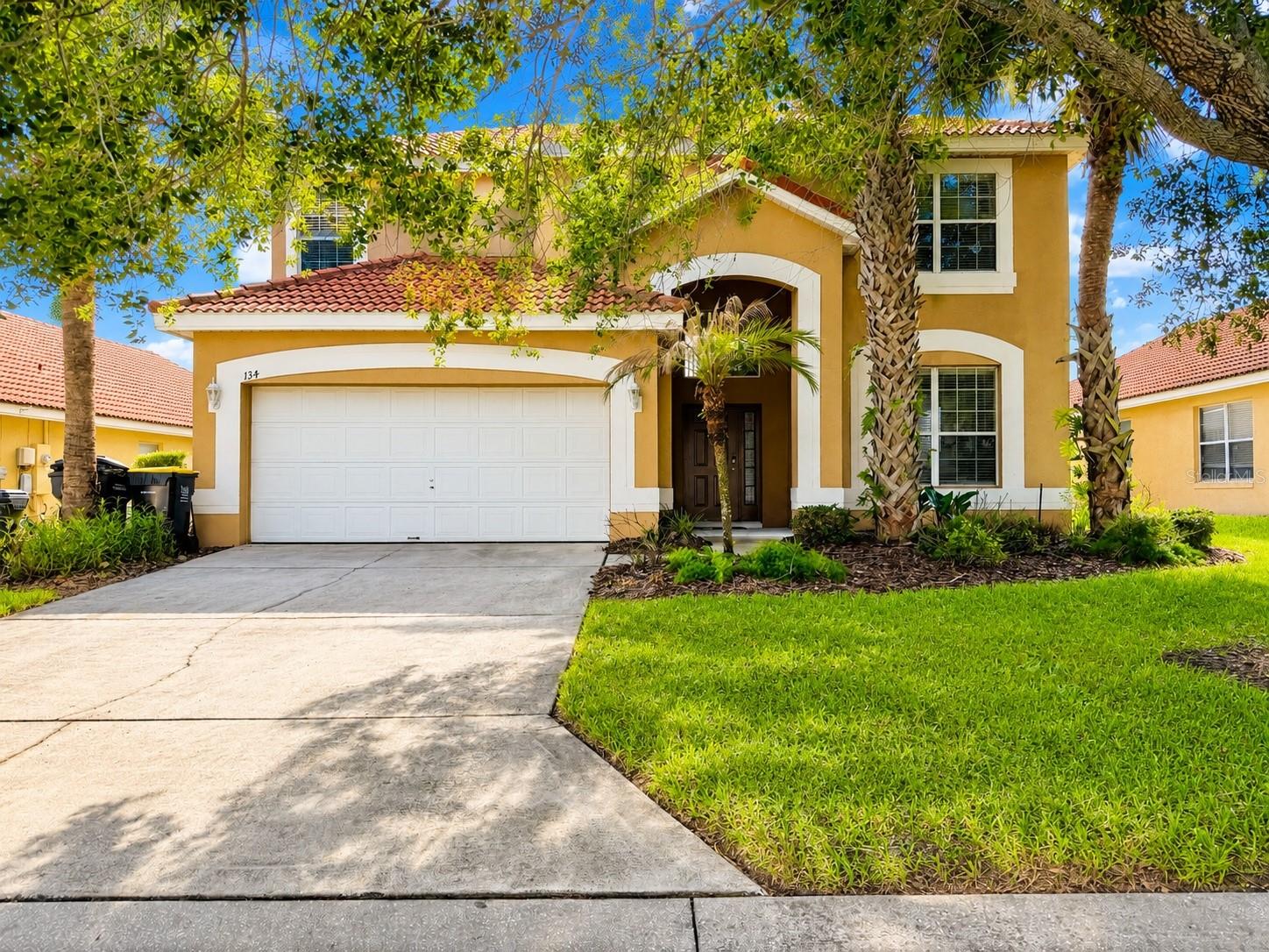 Single Family Residence in DAVENPORT, FL - Daniel Dourado