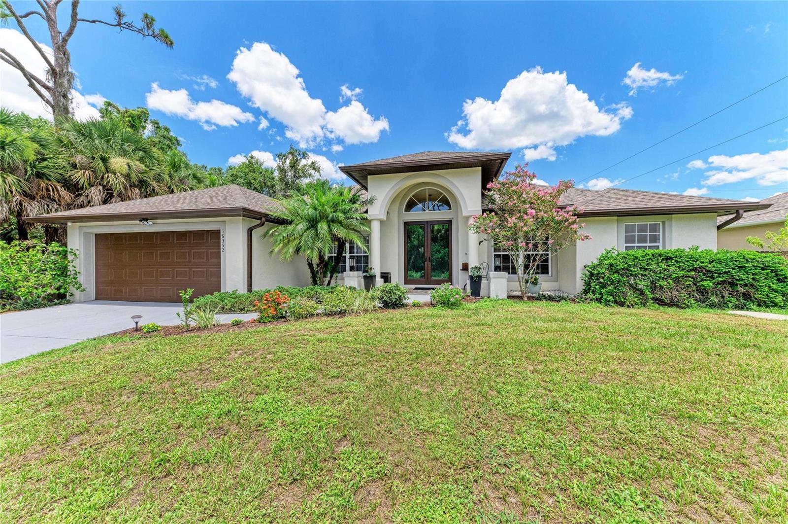 Single Family Residence in PORT CHARLOTTE, FL - Daniel Dourado