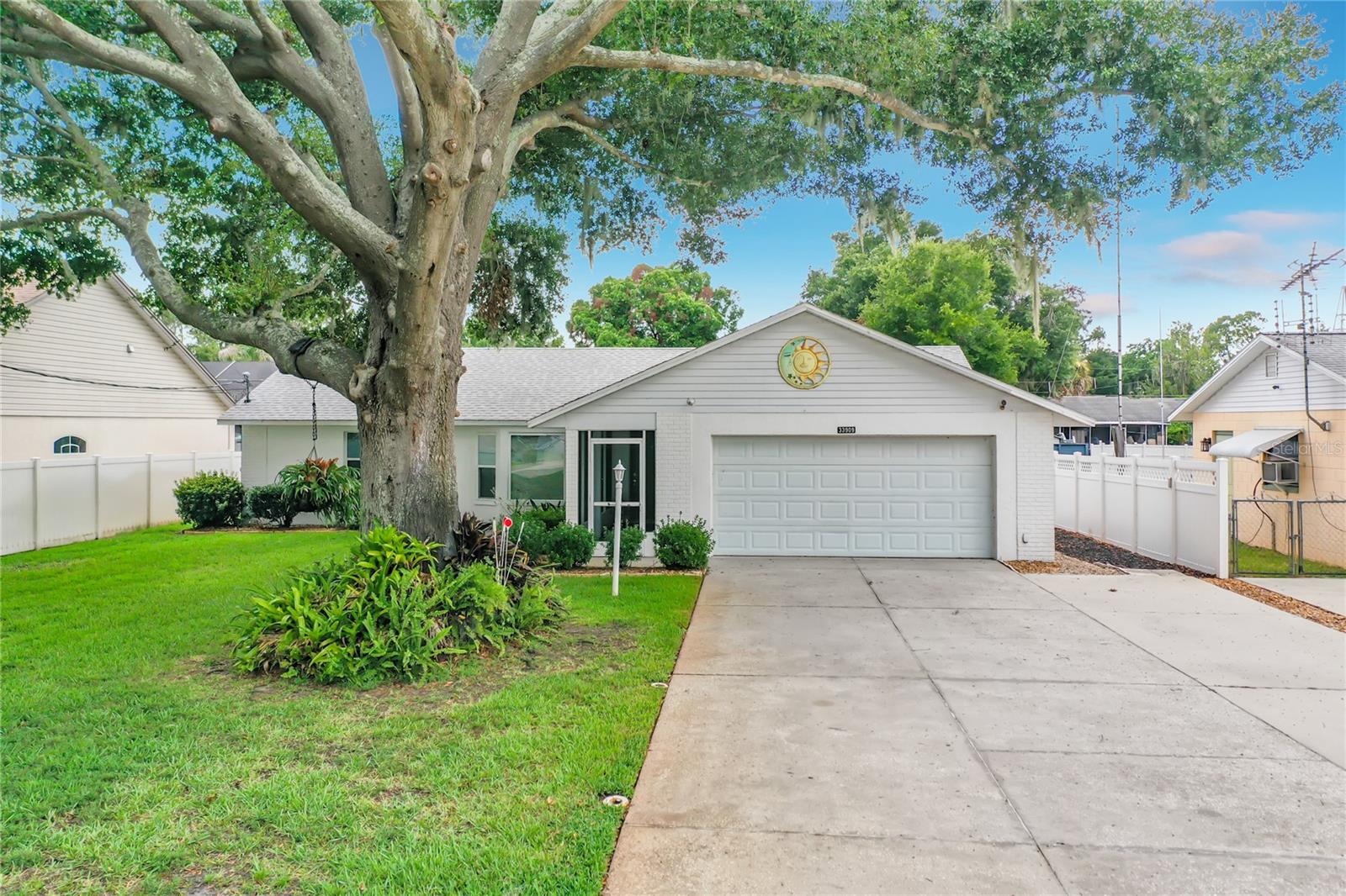 Single Family Residence em LEESBURG, FL - Daniel Dourado