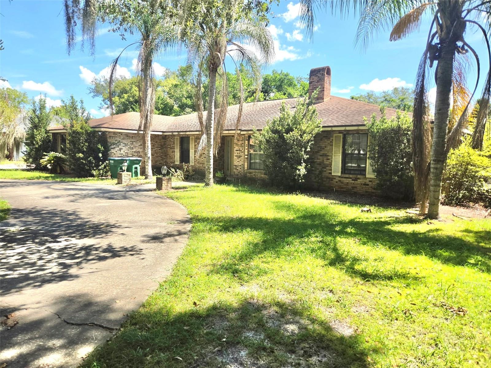 Single Family Residence em DELTONA, FL - Daniel Dourado