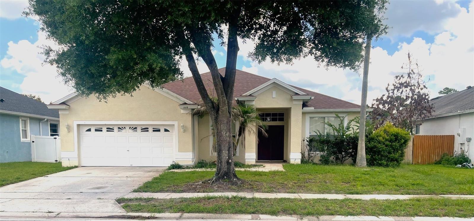 Single Family Residence em ORLANDO, FL - Daniel Dourado