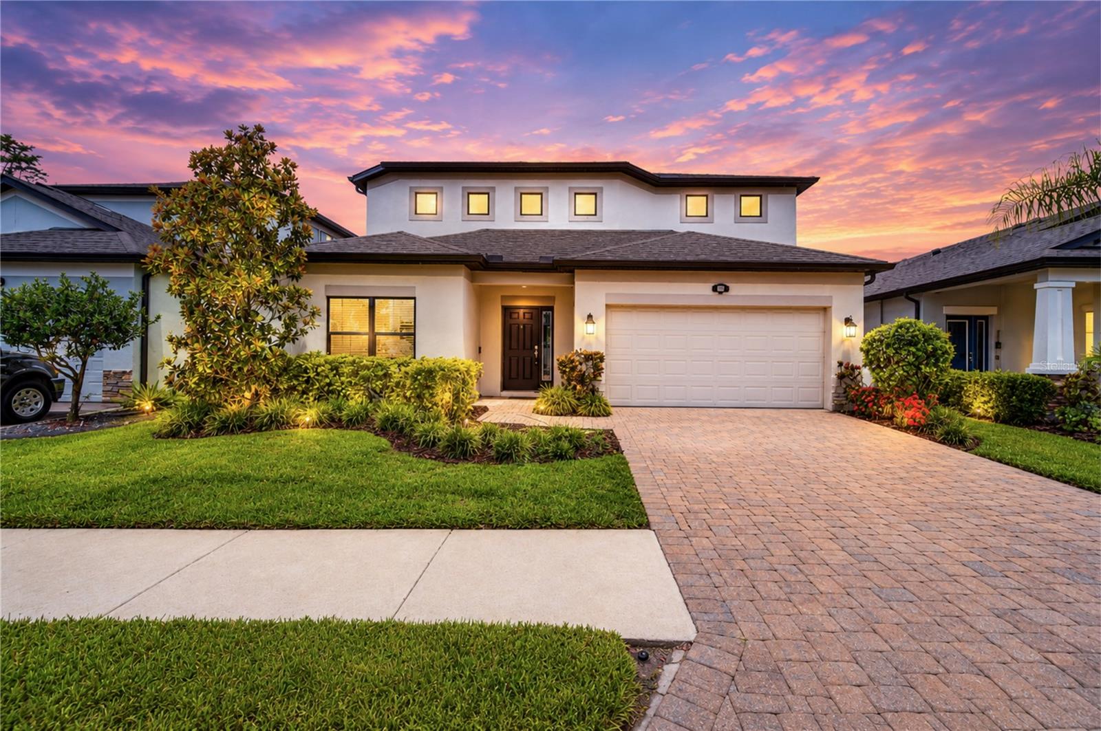 Single Family Residence in LUTZ, FL - Daniel Dourado