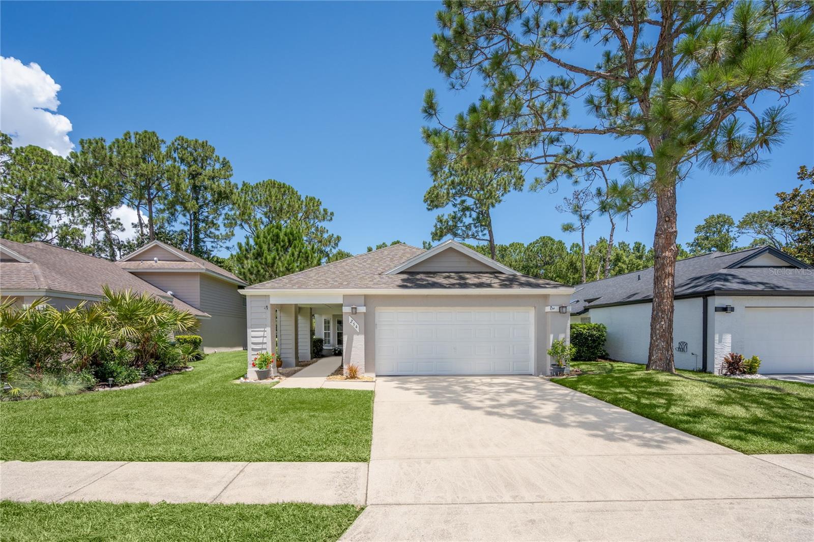 Single Family Residence em DAYTONA BEACH, FL - Daniel Dourado