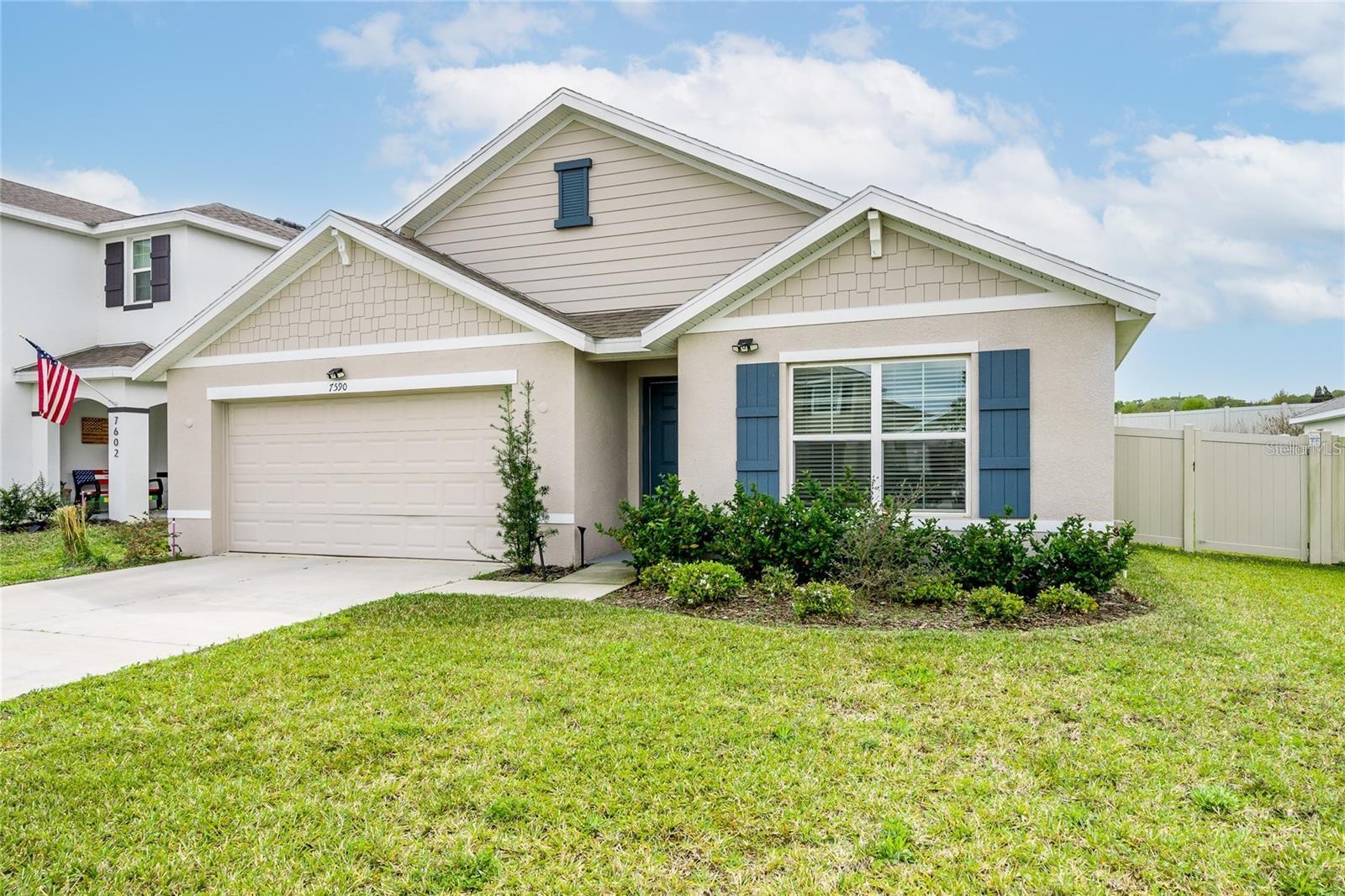 Single Family Residence em ZEPHYRHILLS, FL - Daniel Dourado