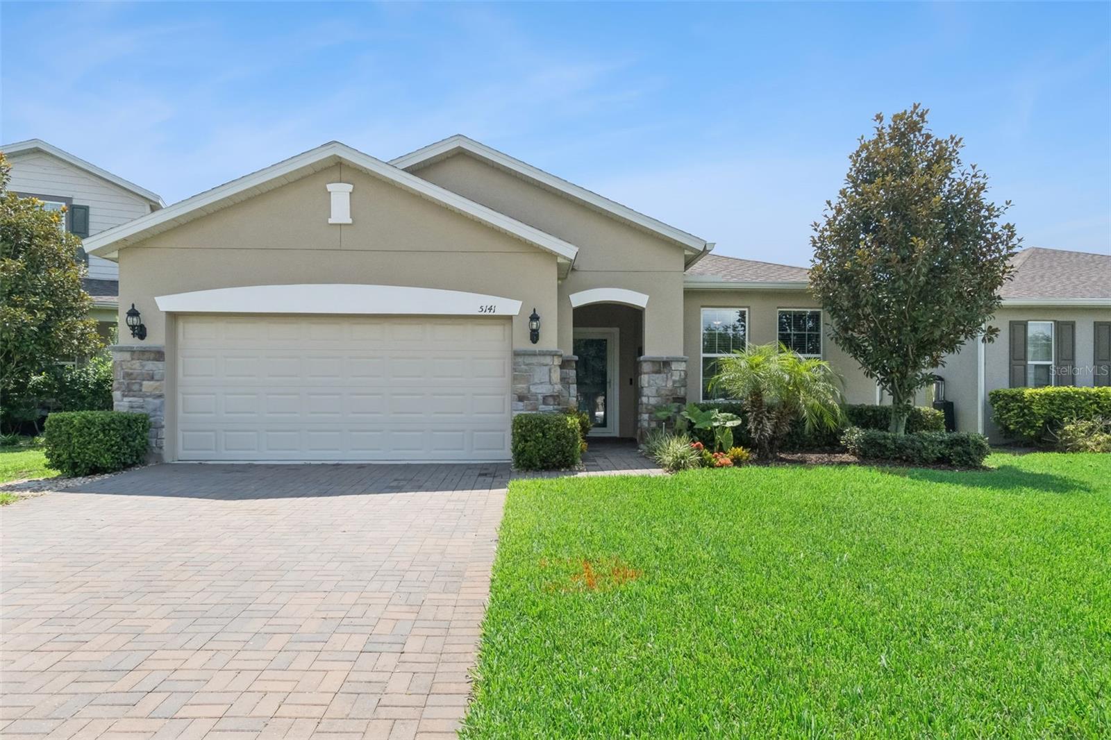 Single Family Residence em ST CLOUD, FL - Daniel Dourado