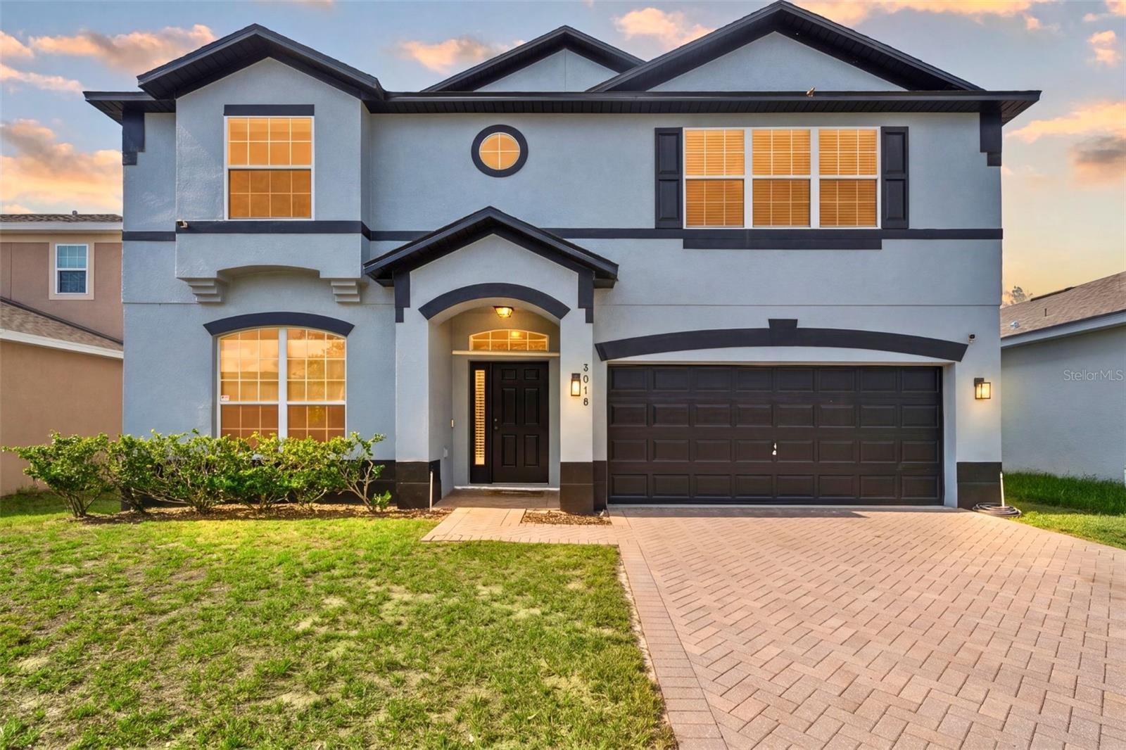 Single Family Residence in GROVELAND, FL - Daniel Dourado