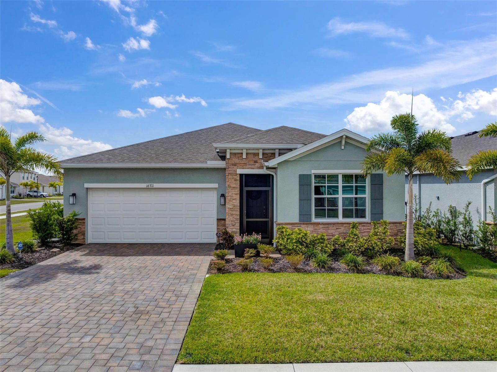 Single Family Residence in NORTH FORT MYERS, FL - Daniel Dourado