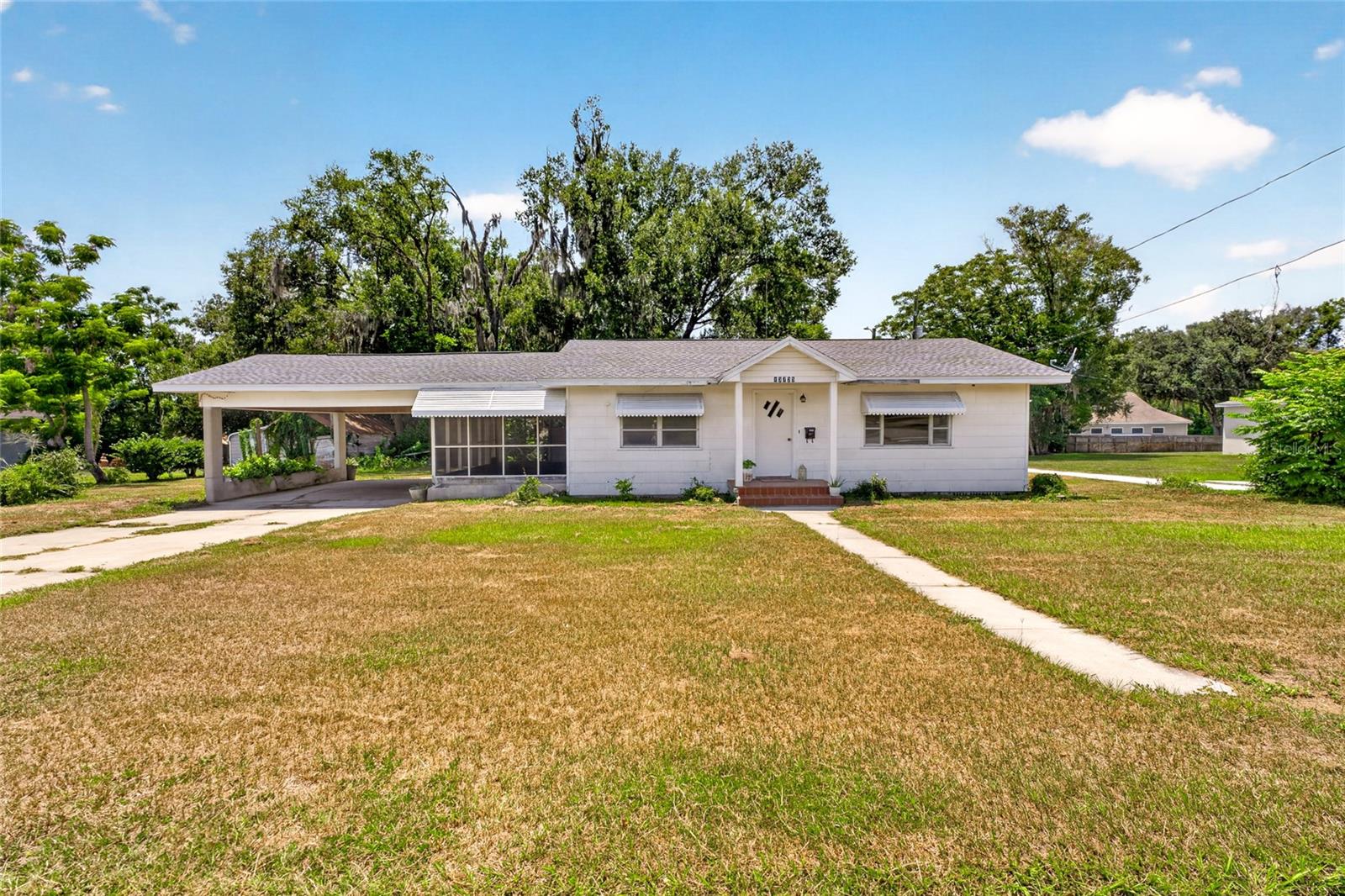 Single Family Residence em DADE CITY, FL - Daniel Dourado