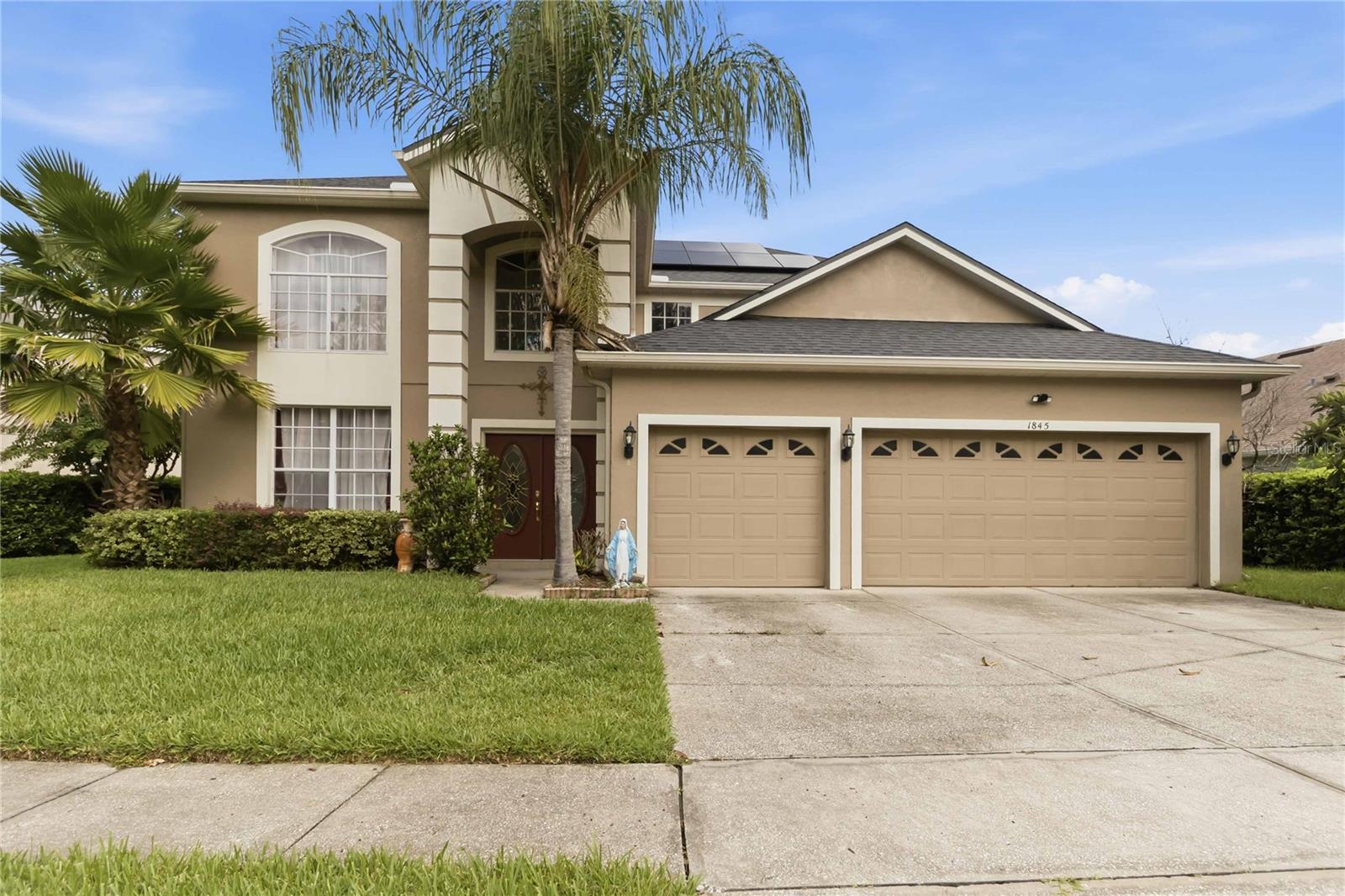 Single Family Residence in ORLANDO, FL - Daniel Dourado