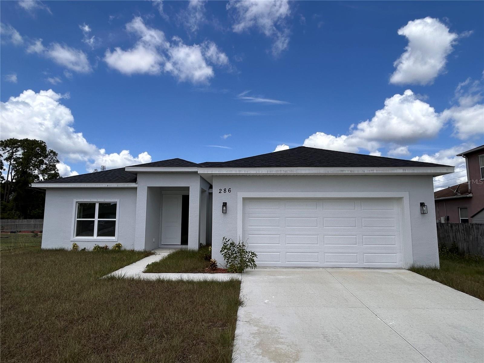 Single Family Residence em PALM BAY, FL - Daniel Dourado