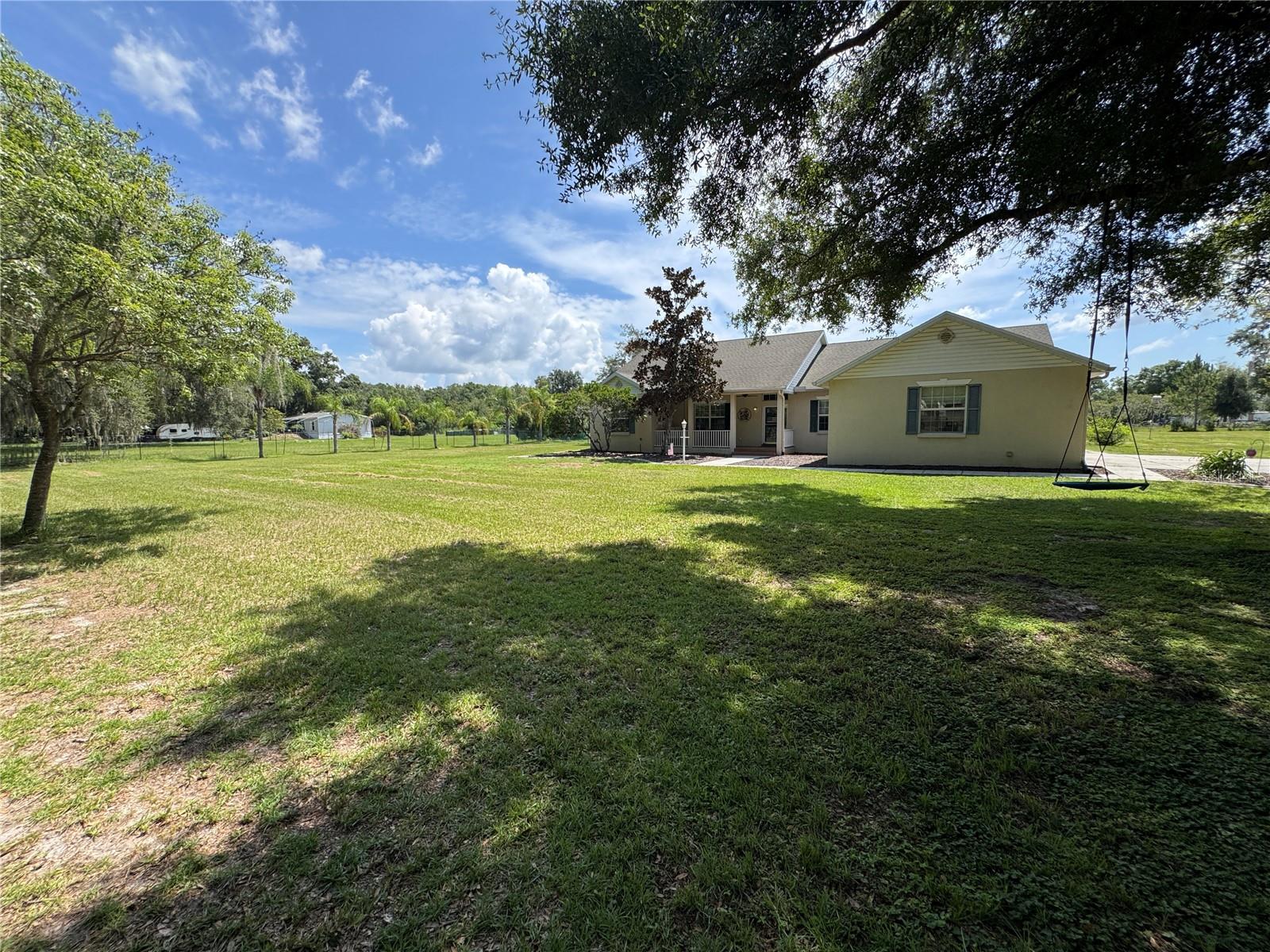 Single Family Residence in LAND O LAKES, FL - Daniel Dourado