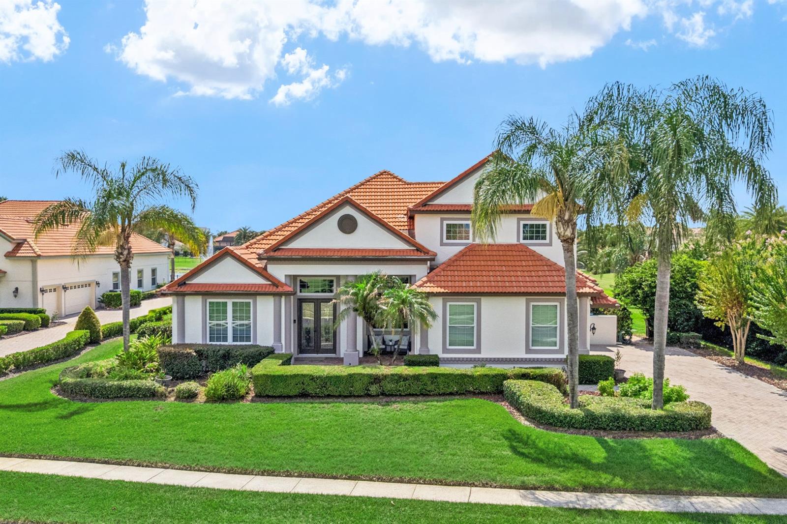 Single Family Residence in WINDERMERE, FL - Daniel Dourado
