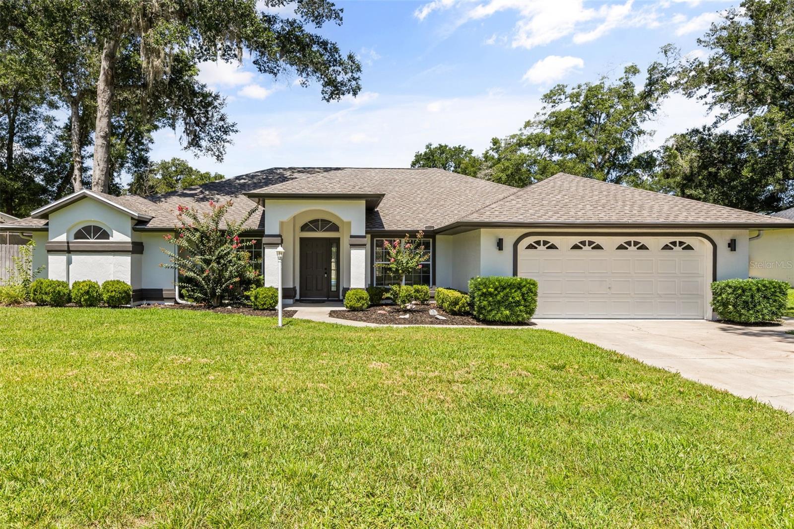 Single Family Residence in OCALA, FL - Daniel Dourado